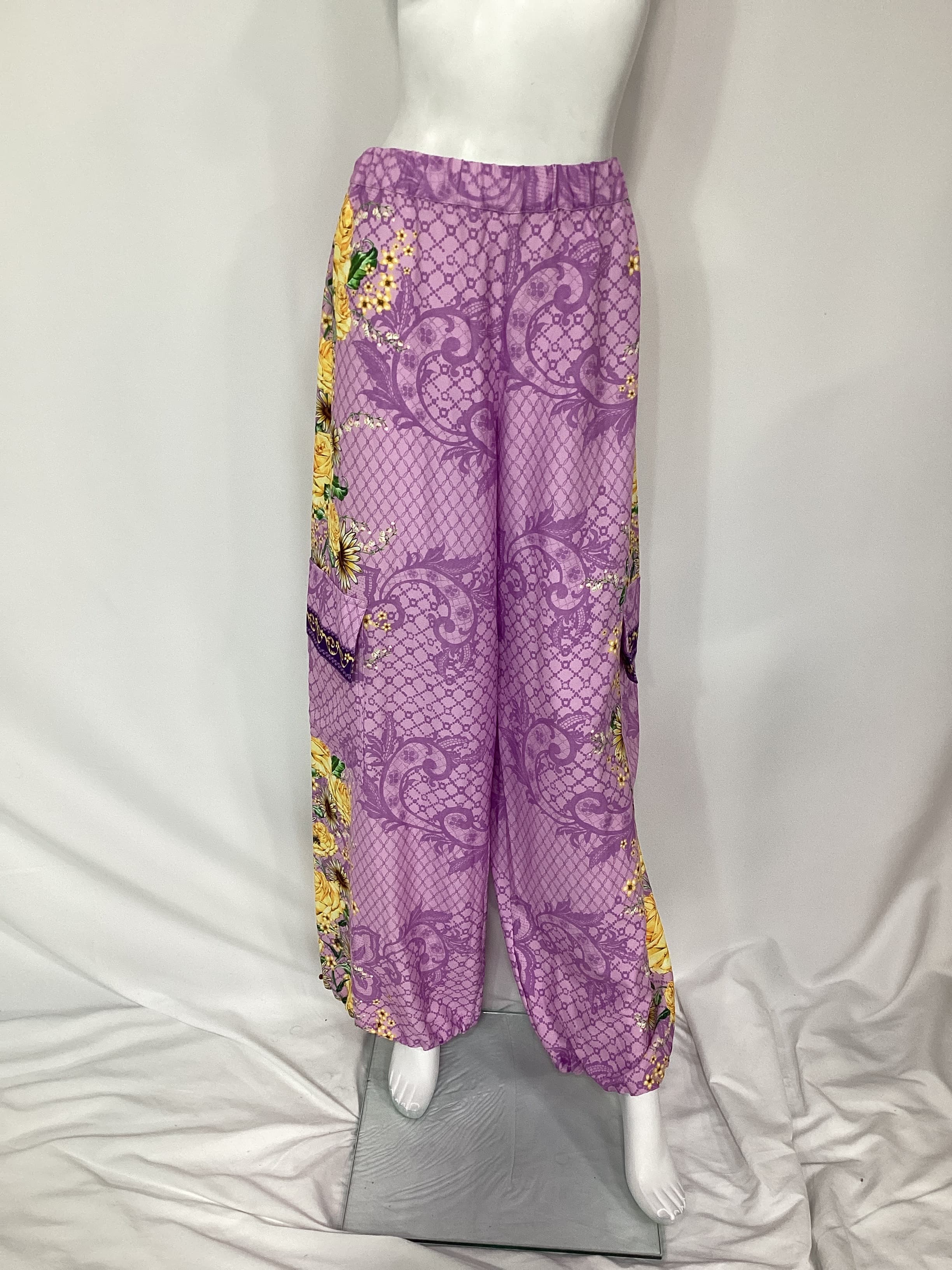 Agua Bendita X Revolve Maca Cargo Pant In Meadow - Image 4