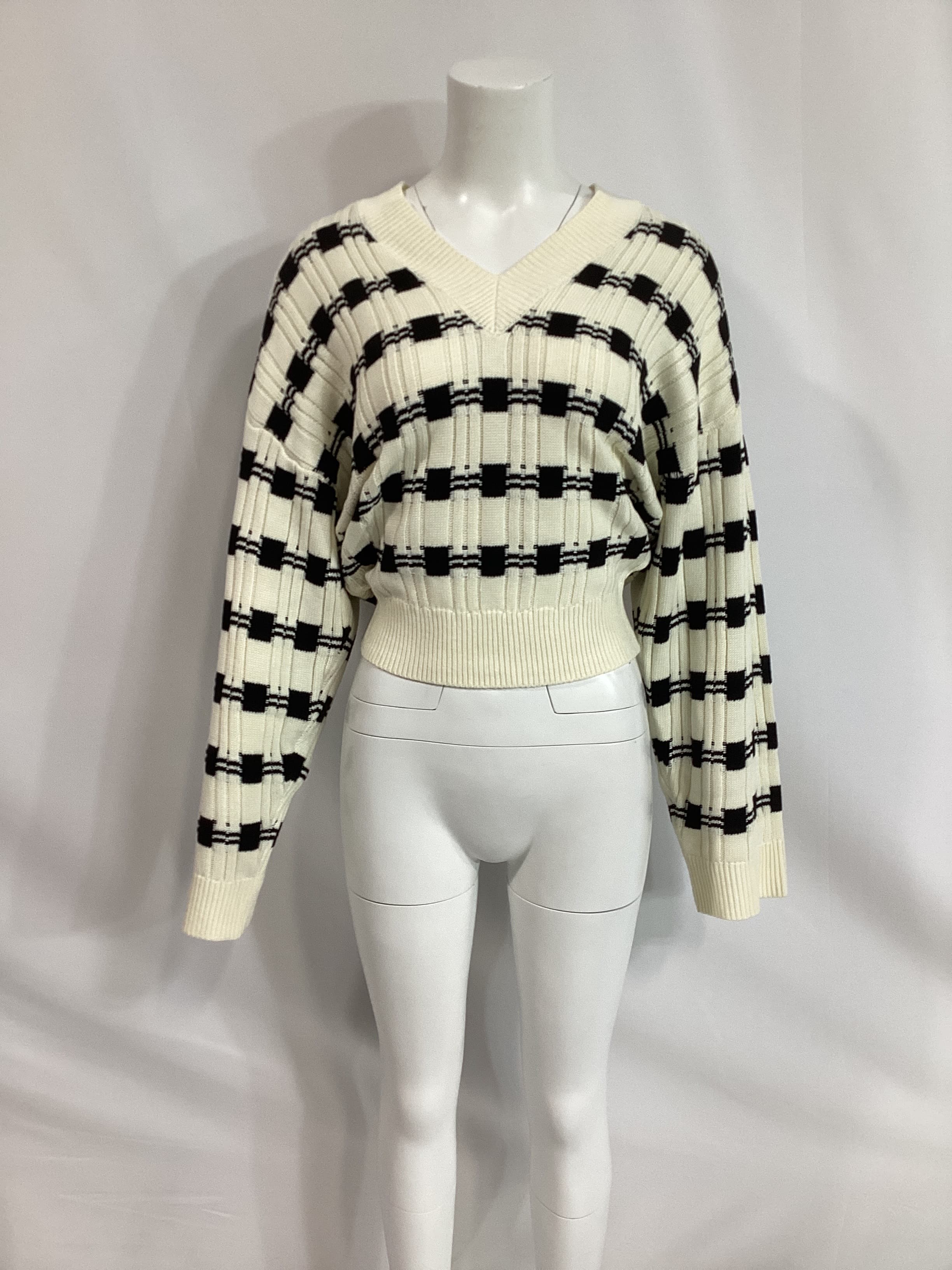 Evran Check Sweater In White & Black - Image 2