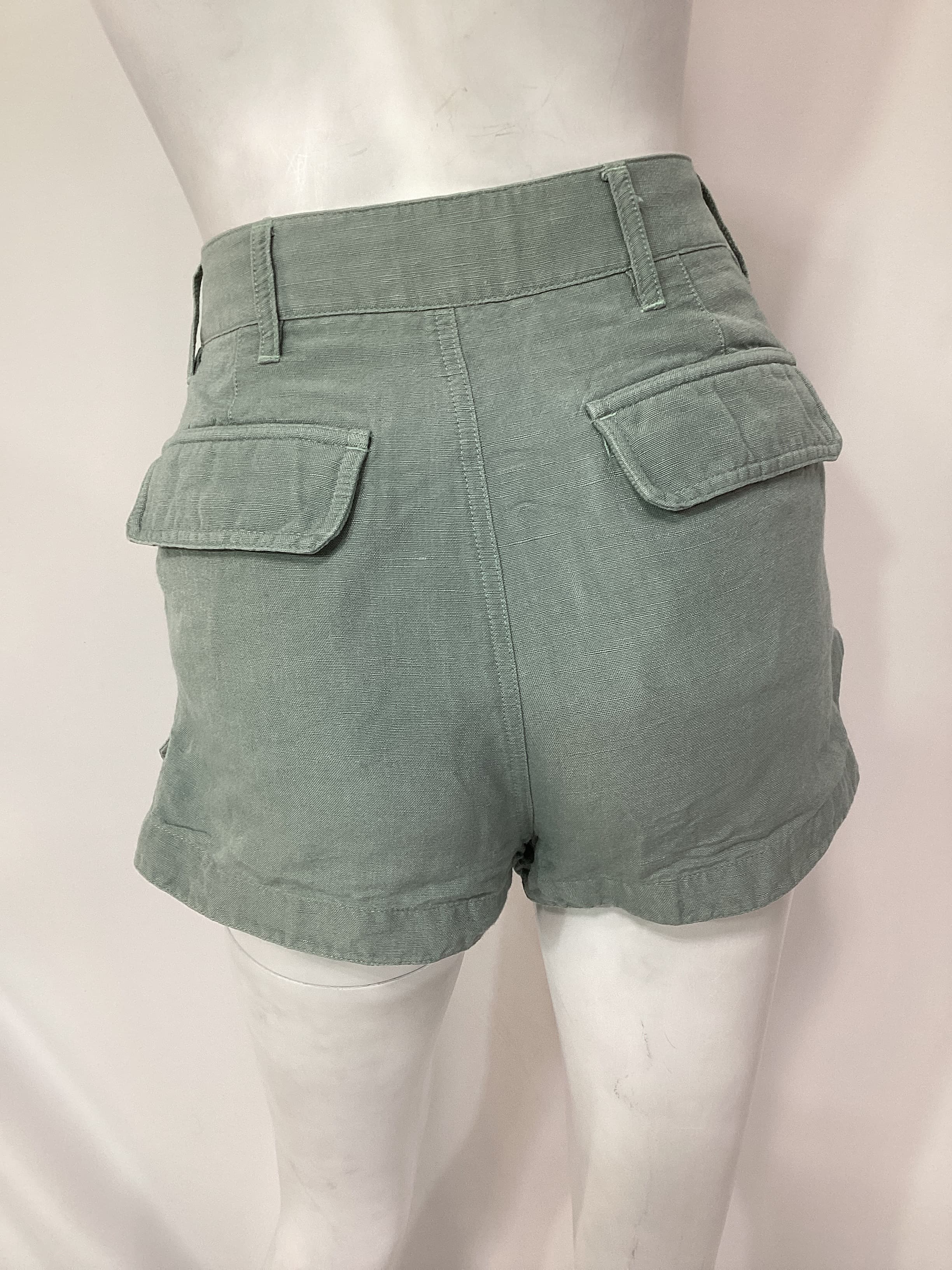 The Samy Short In Sage Green - Image 3