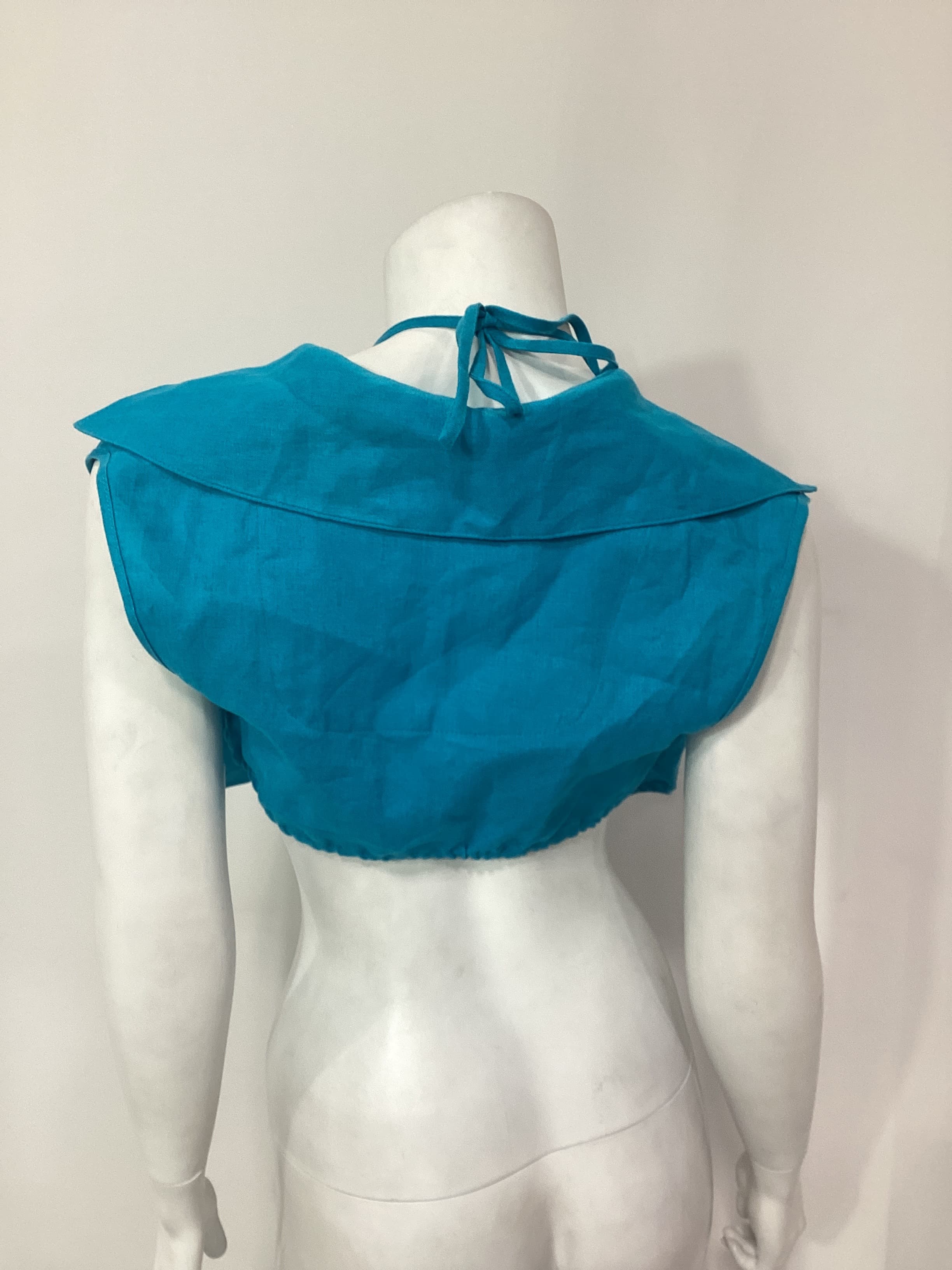 Vest With Triangle Top In Aquamarine - Image 4