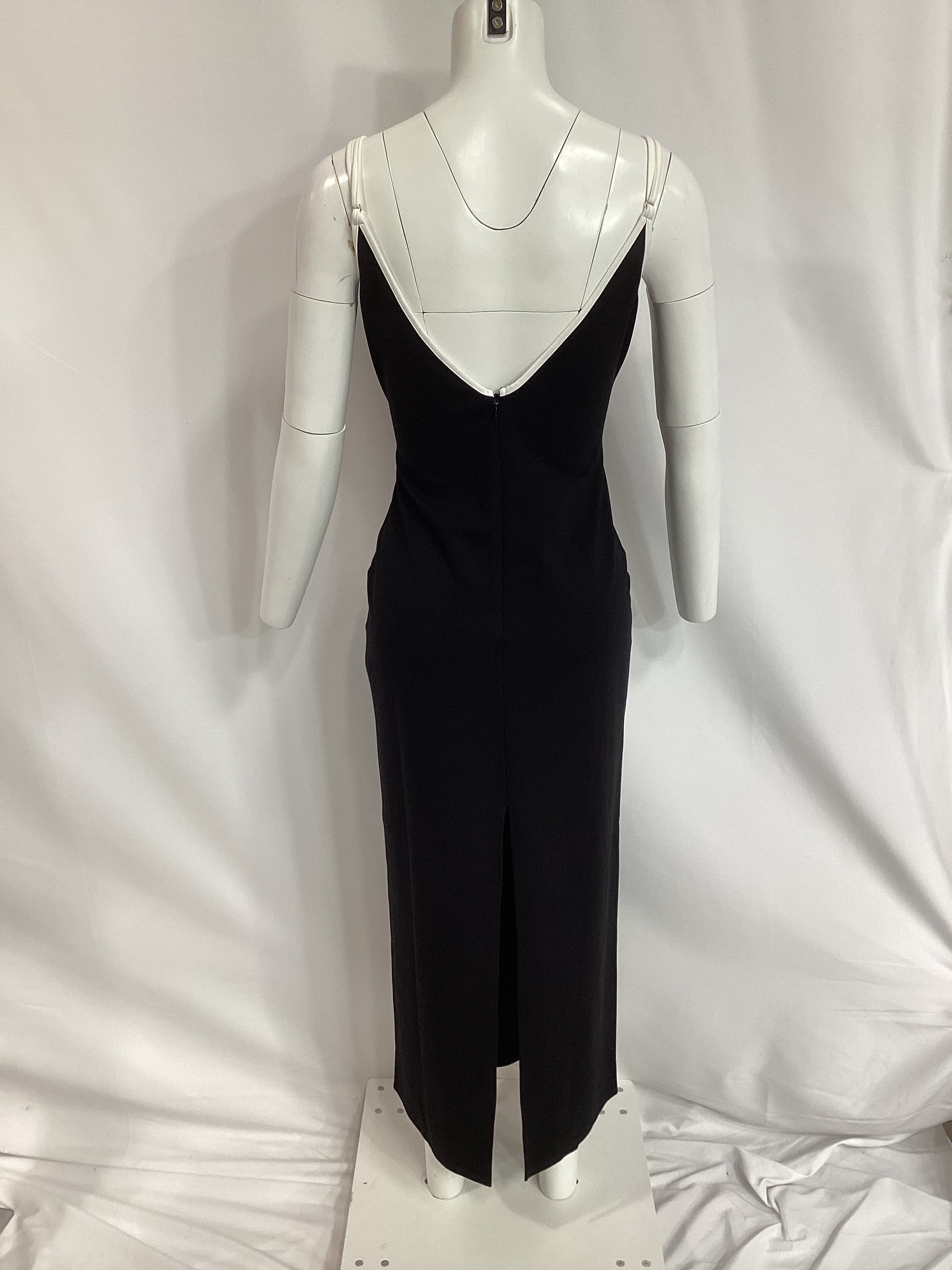 Lovers And Friends X Anja Dujakovi_ Maddison Midi Dress In Black & White - Image 2