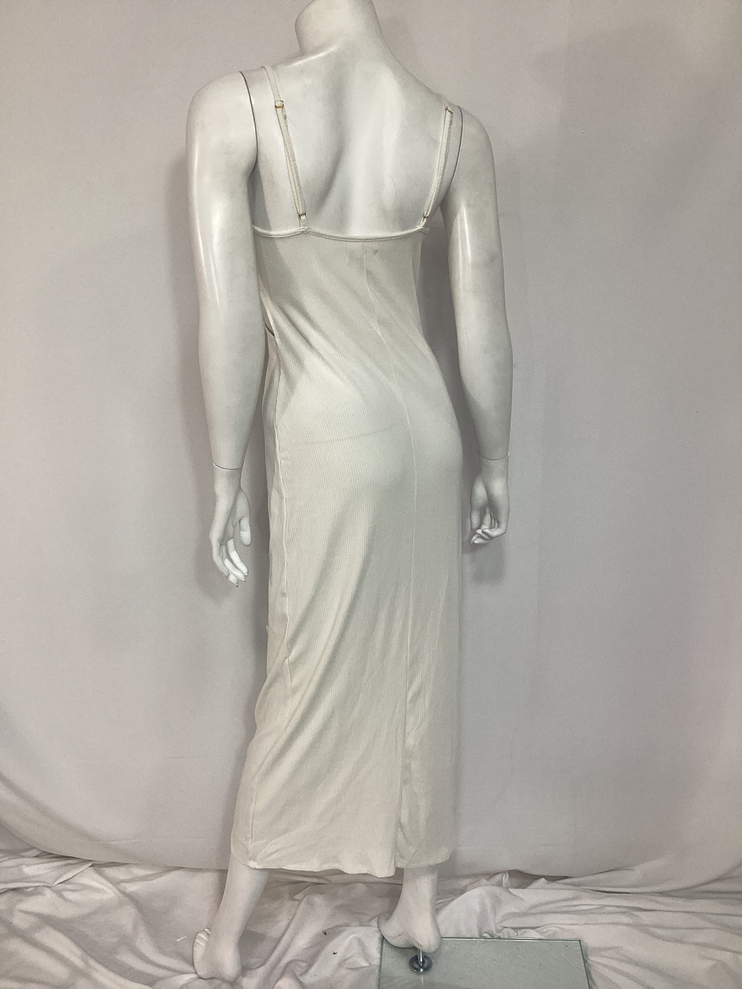 Naomi Dress In Cream - Image 2