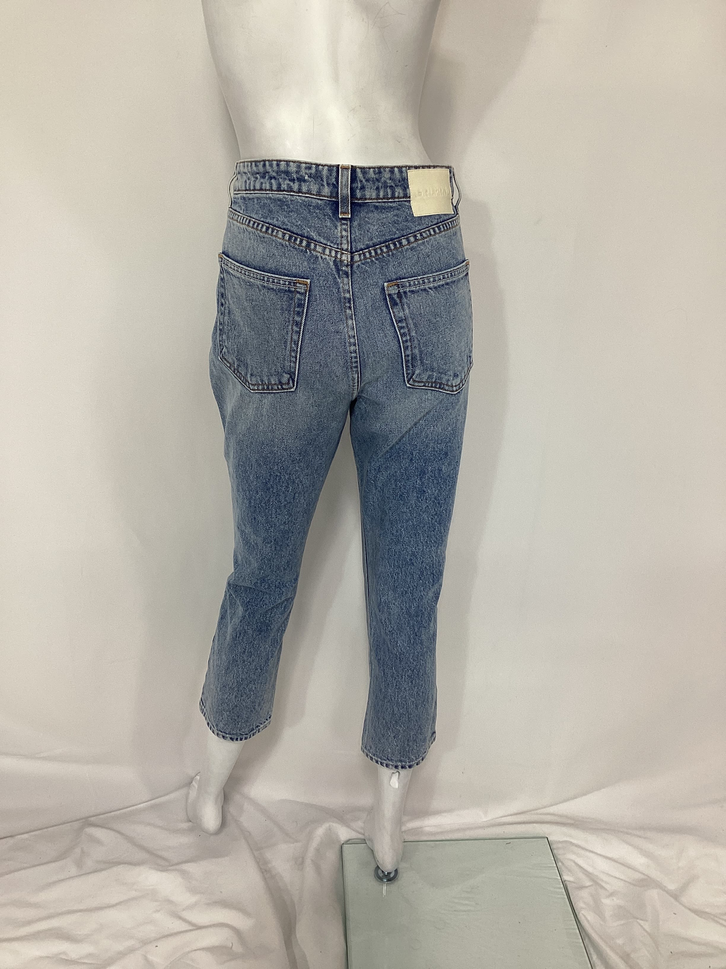 Karolina Petite High Rise Straight Crop In Larchmont - Image 3