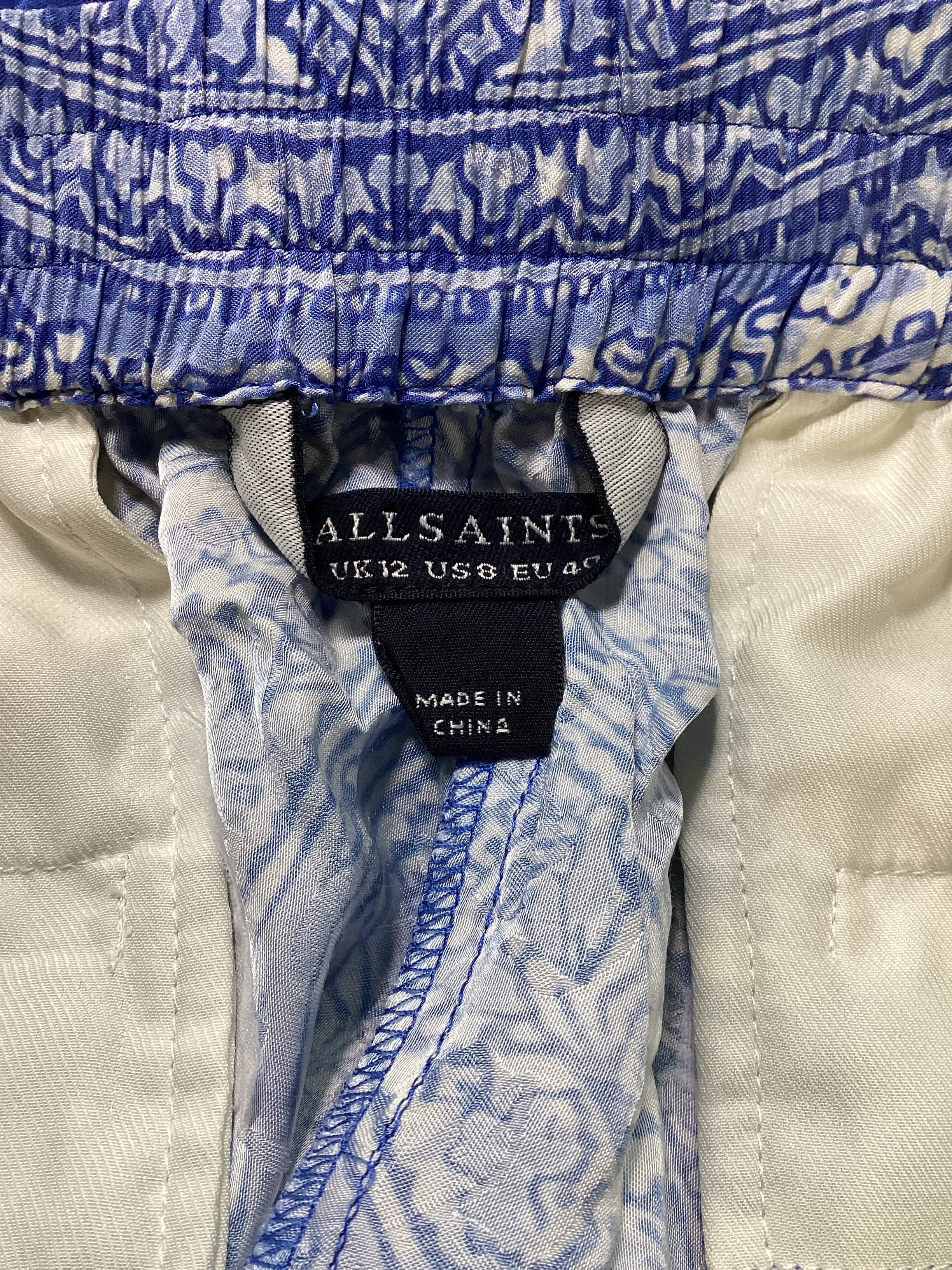 Aleida Rafaela Shorts In Blue & White - Image 4