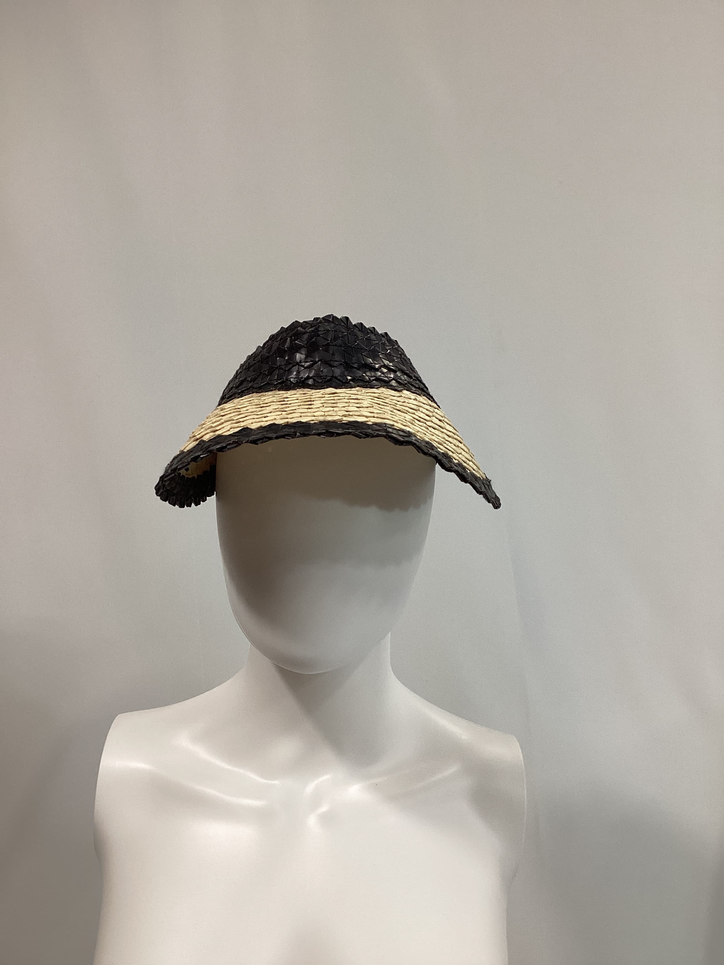Maloma Visor In Natural & Black - Image 2