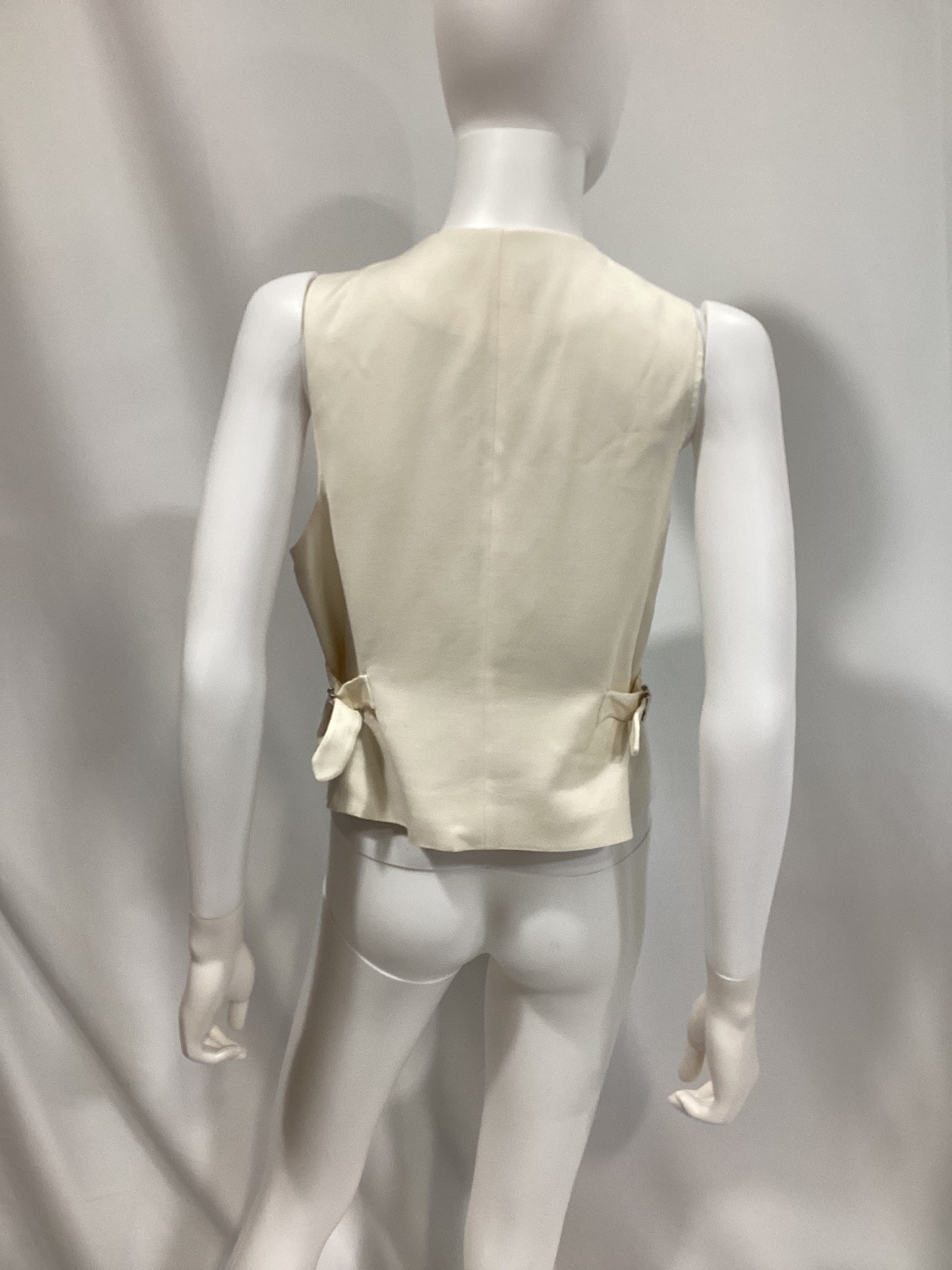 Slim-Fit Vest In Drapey Twill - Image 4
