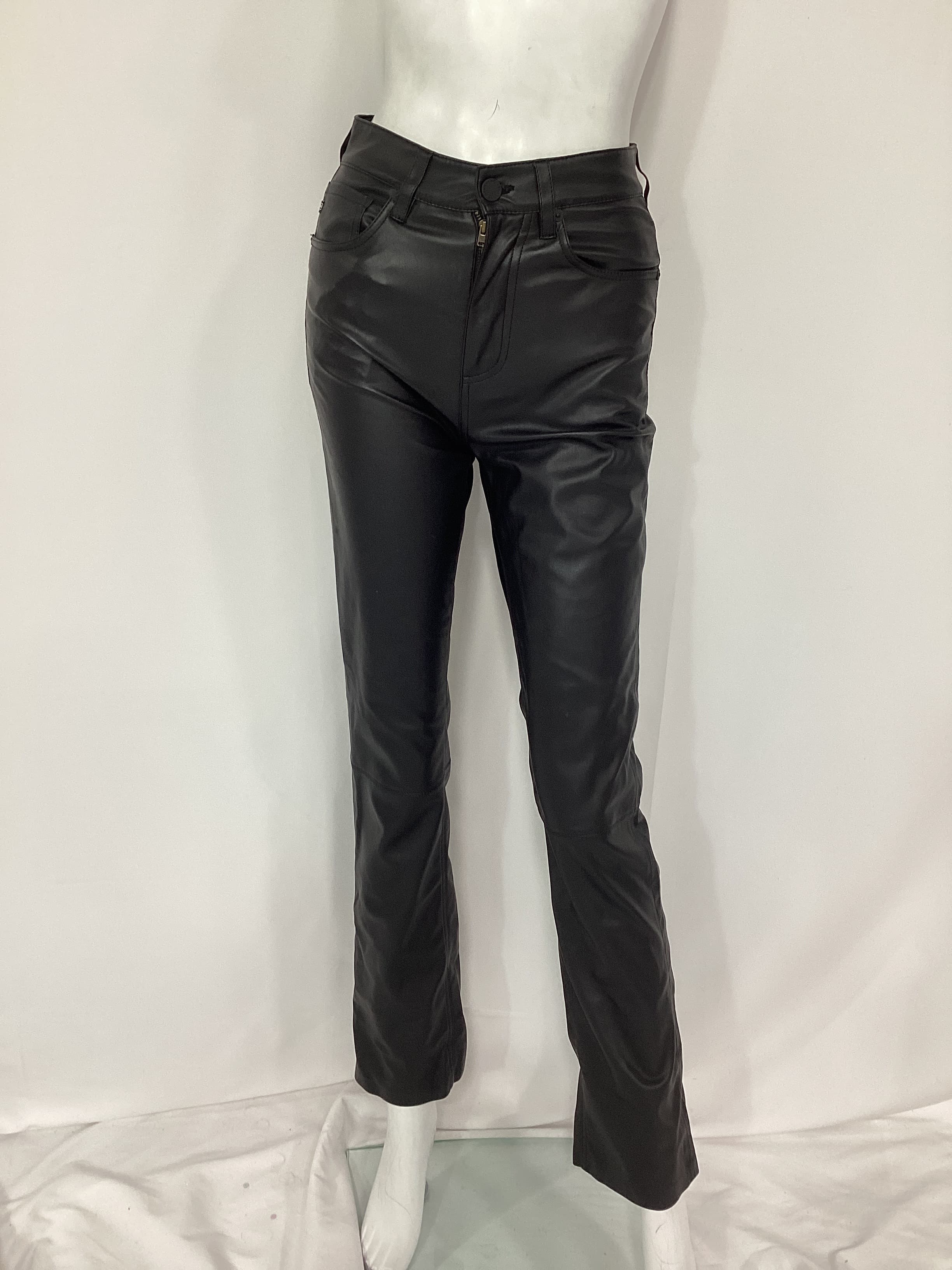 Alexxis Faux Leather Straight In Super Black - Image 3
