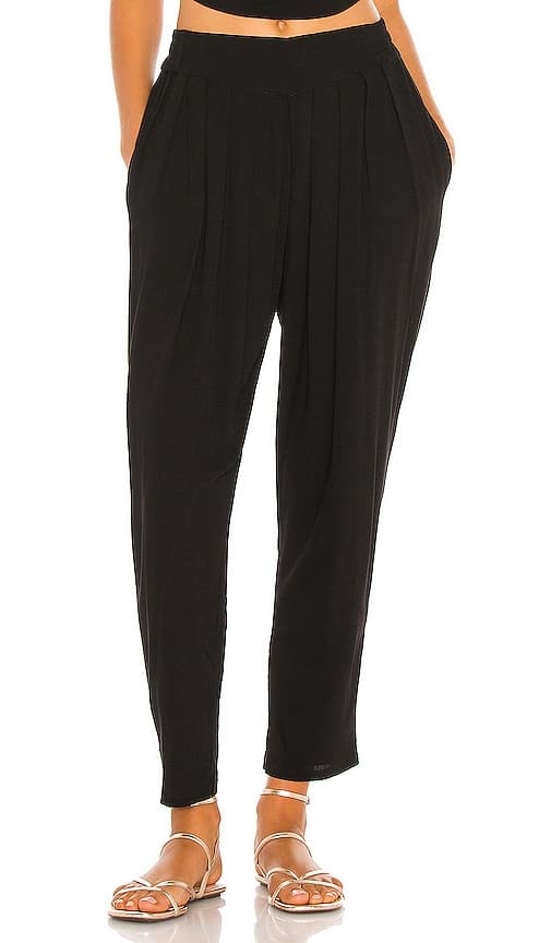 Tanah Solid 80s Pleated Trouser In Black - Image 1