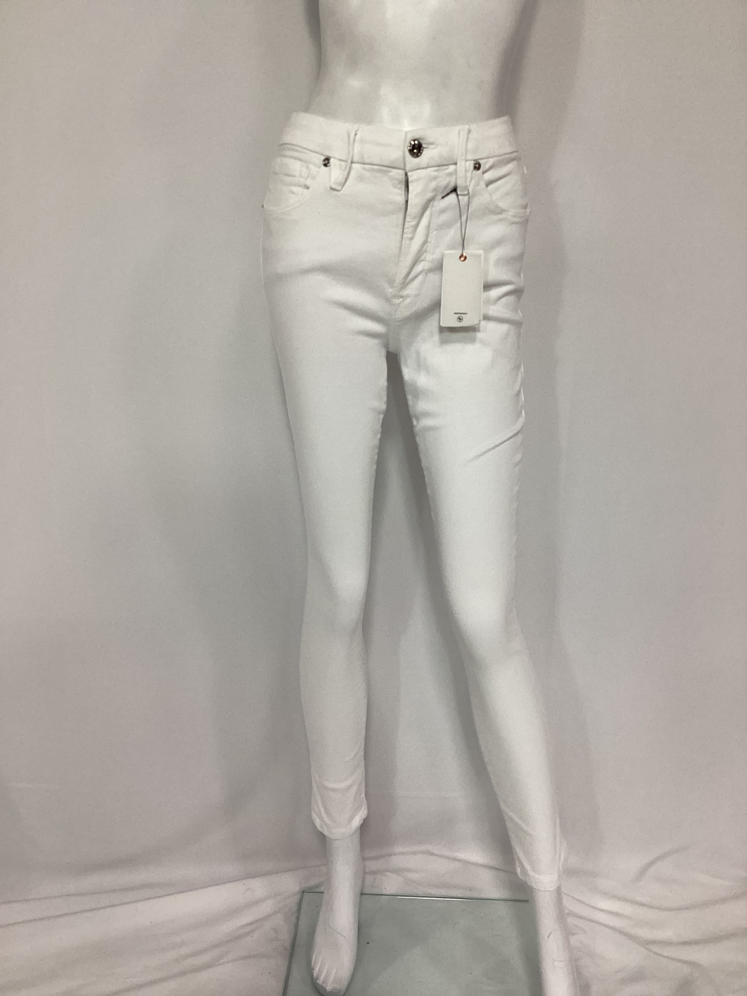 Good Legs In White - Image 2