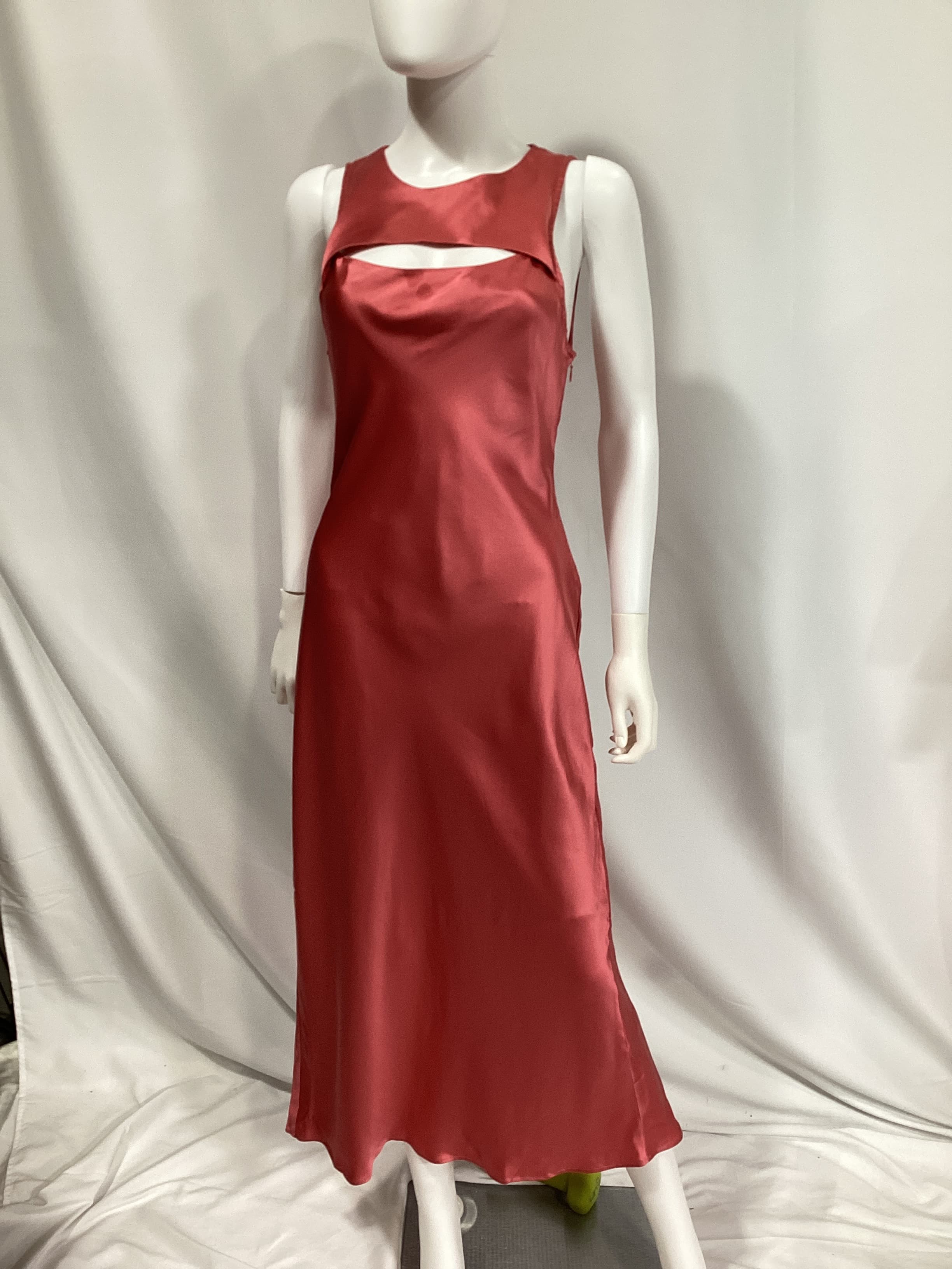 Aurem Dress In Dusty Bubblegum - Image 4