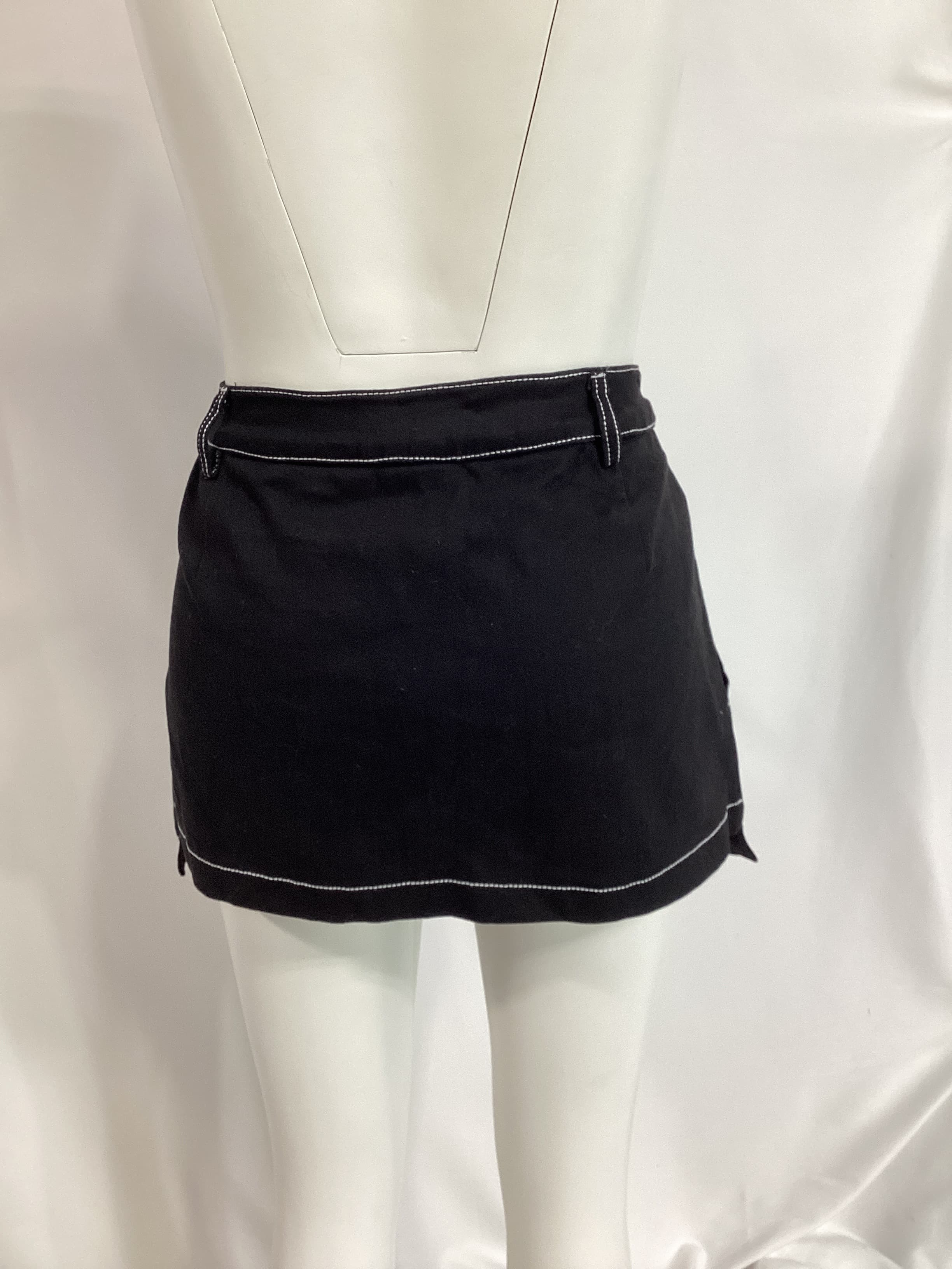Cooper Mini Skirt In Black - Image 2