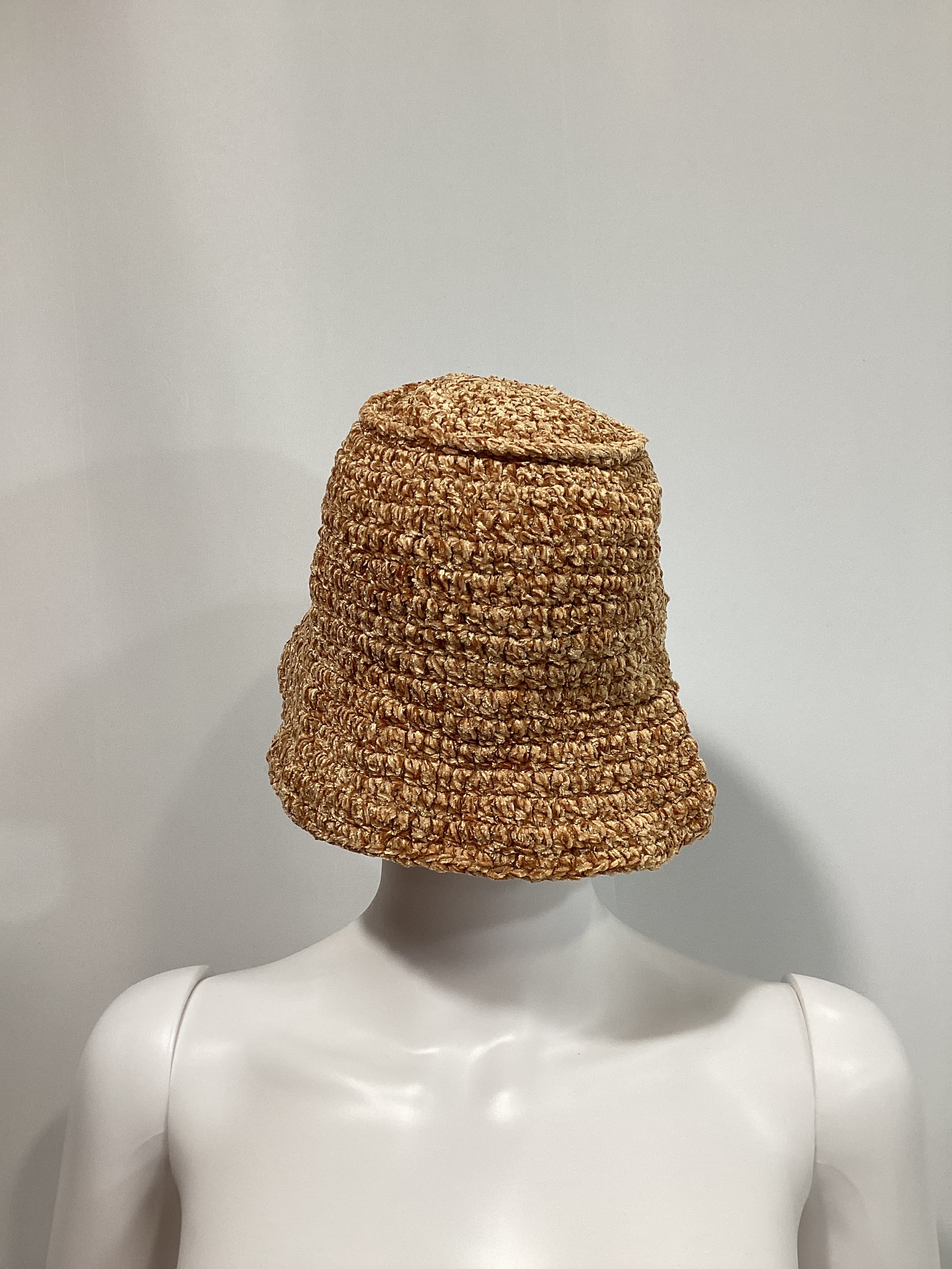 Robbie Hat In Tan - Image 2