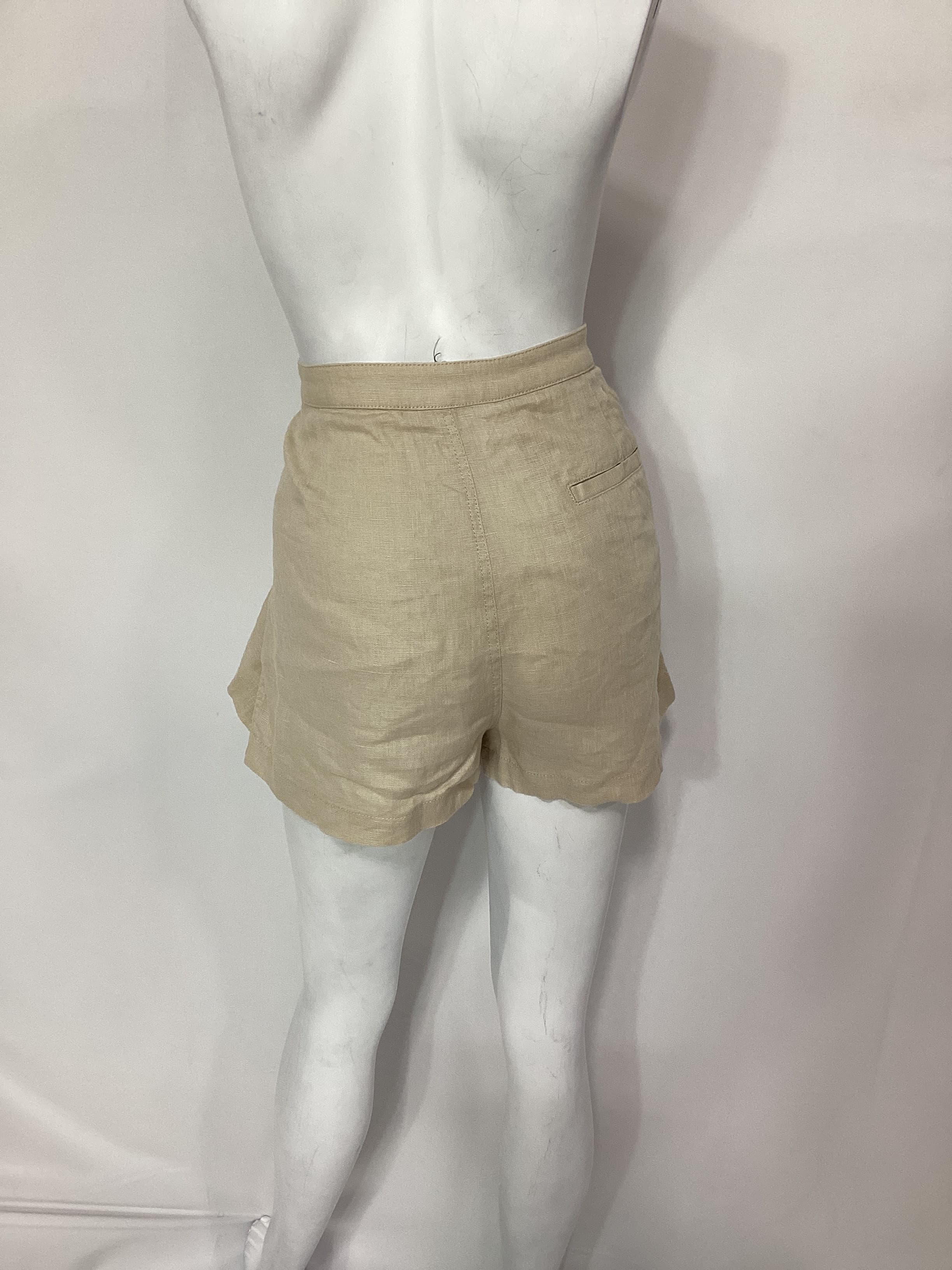Allana Skort In Beige - Image 4