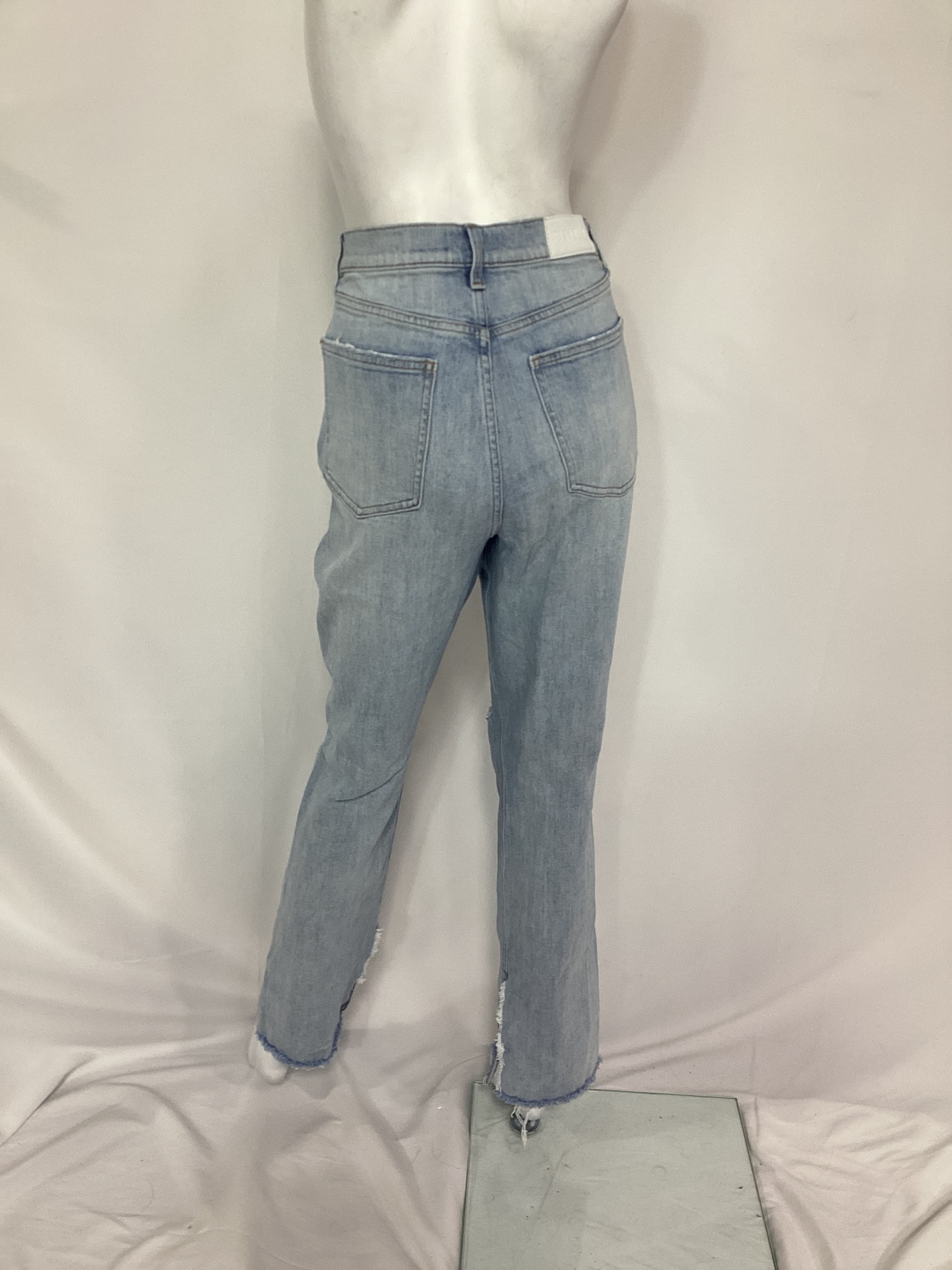 Colleen In Bay Distressed - Image 3
