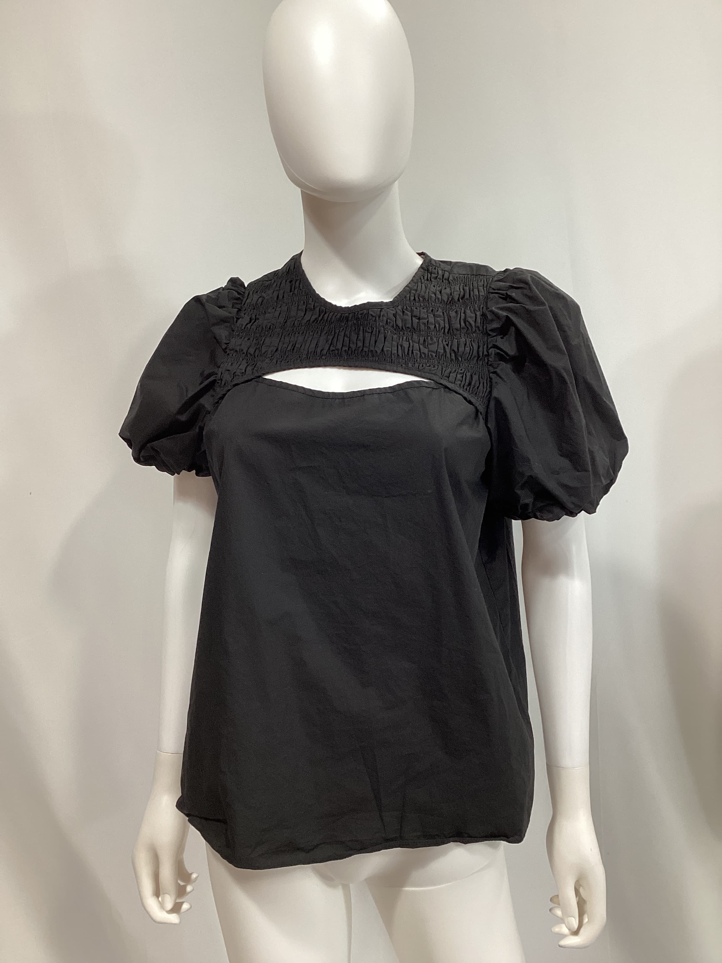 Black Keyhole Birdie Blouse - Image 2