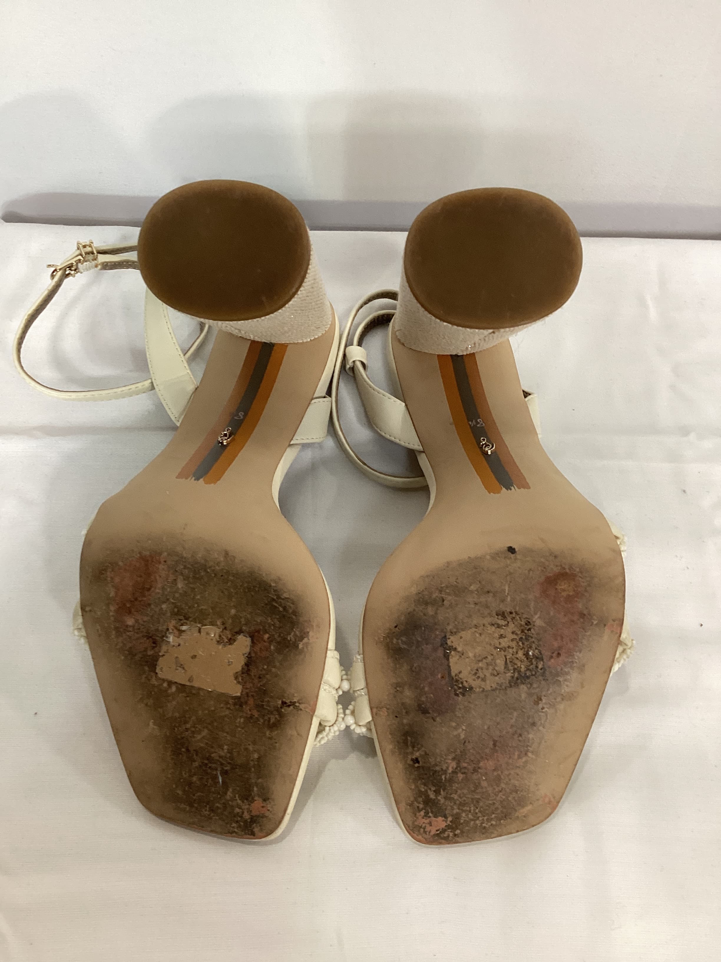 Kia Beads Sandal In Modern Ivory - Image 4