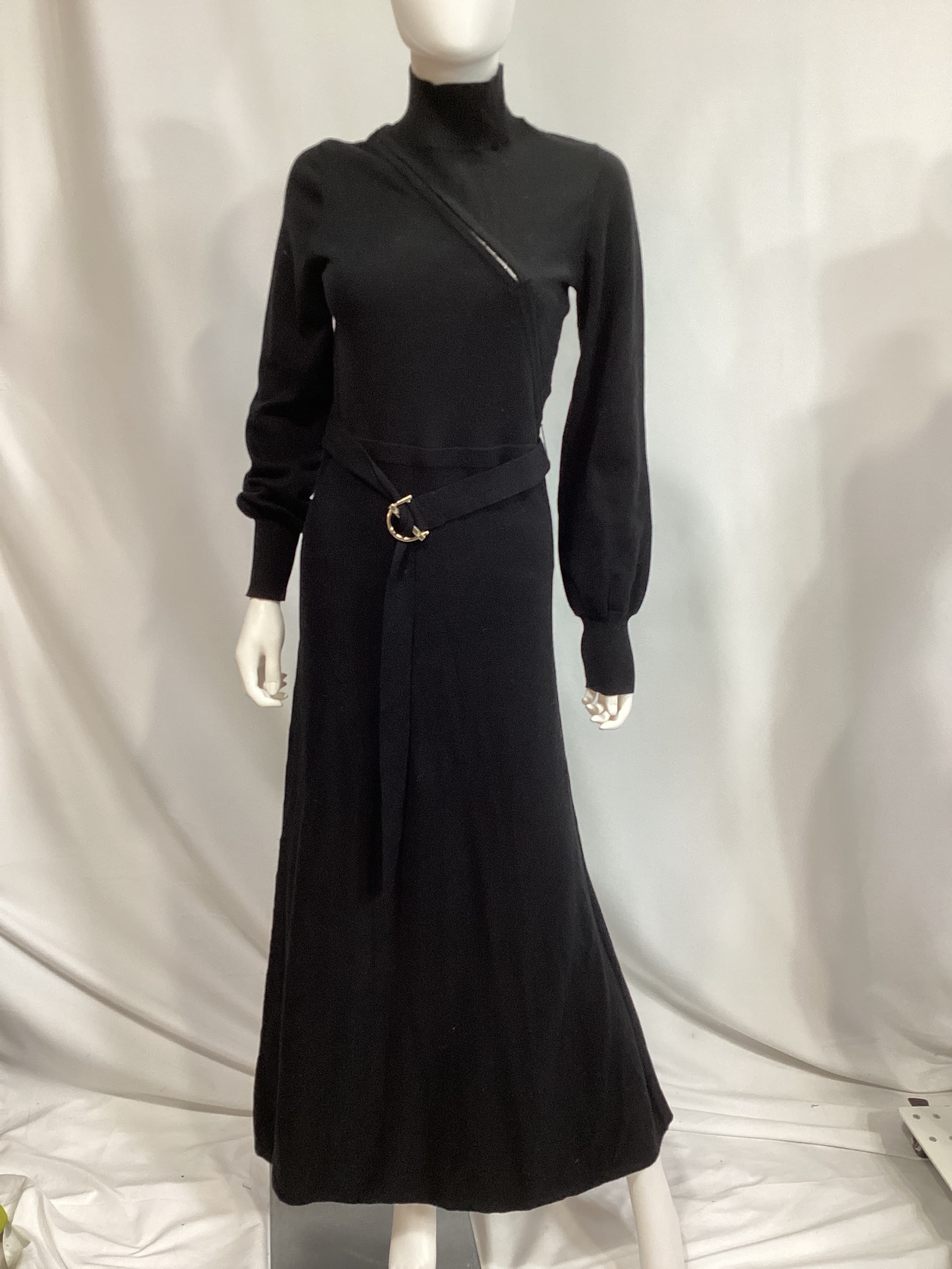 Sakina Hook-Detailed Wool And Cotton-Blend Turtleneck Maxi Dress - Image 3