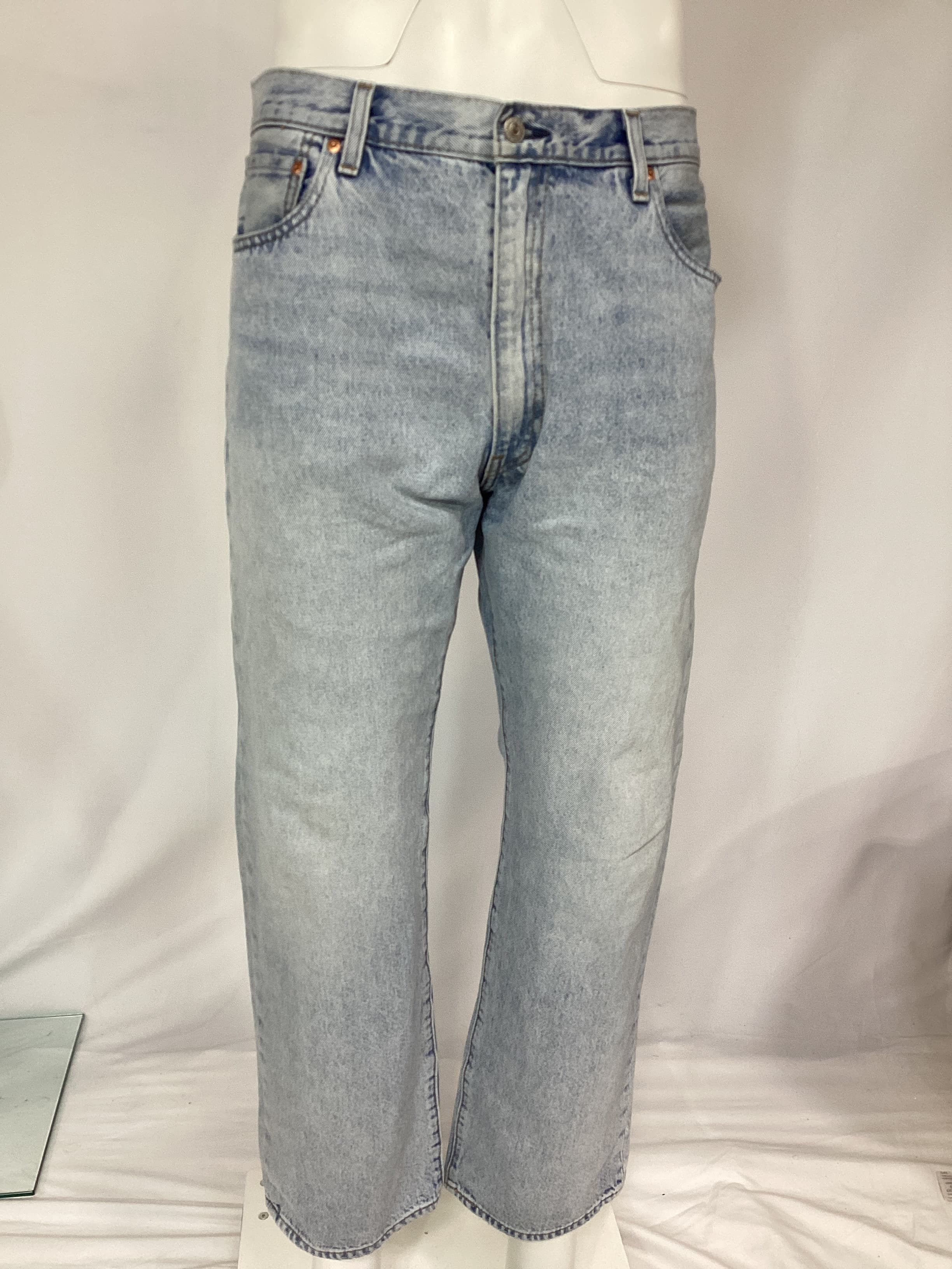 555 Relaxed Straight Men's Jeans - Image 3