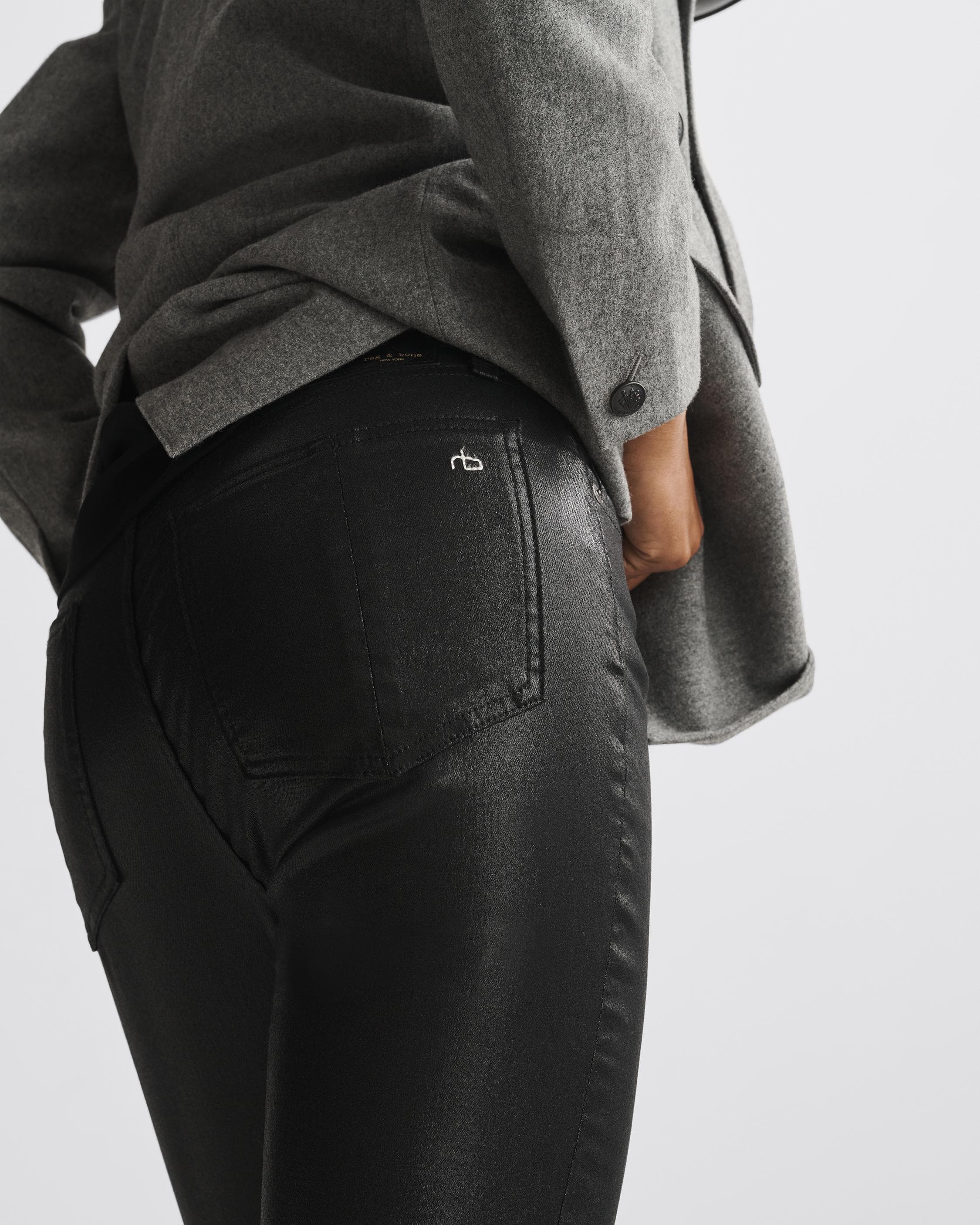Nina Skinny - Image 1