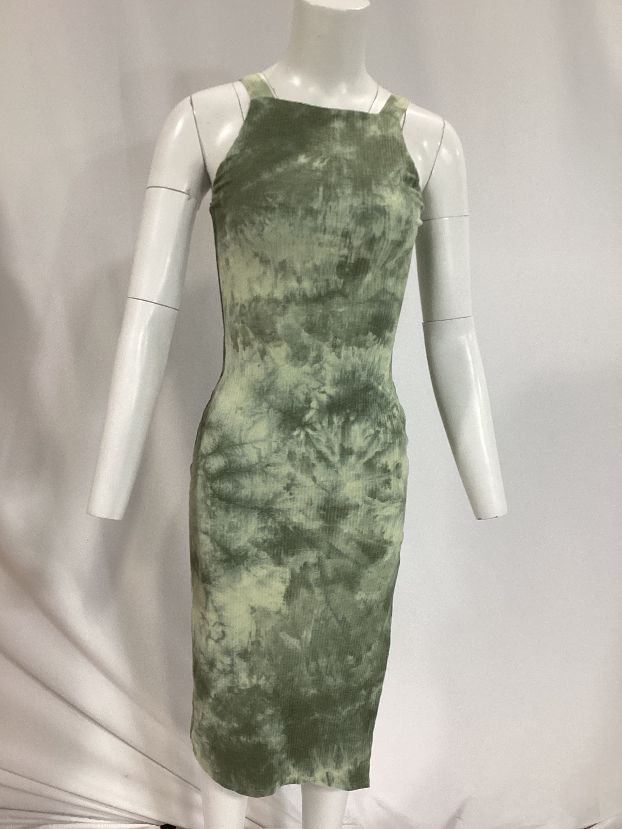 House Of Harlow 1960 X Revolve Tali Midi Dress In Olive Green Tie Dye - Image 2
