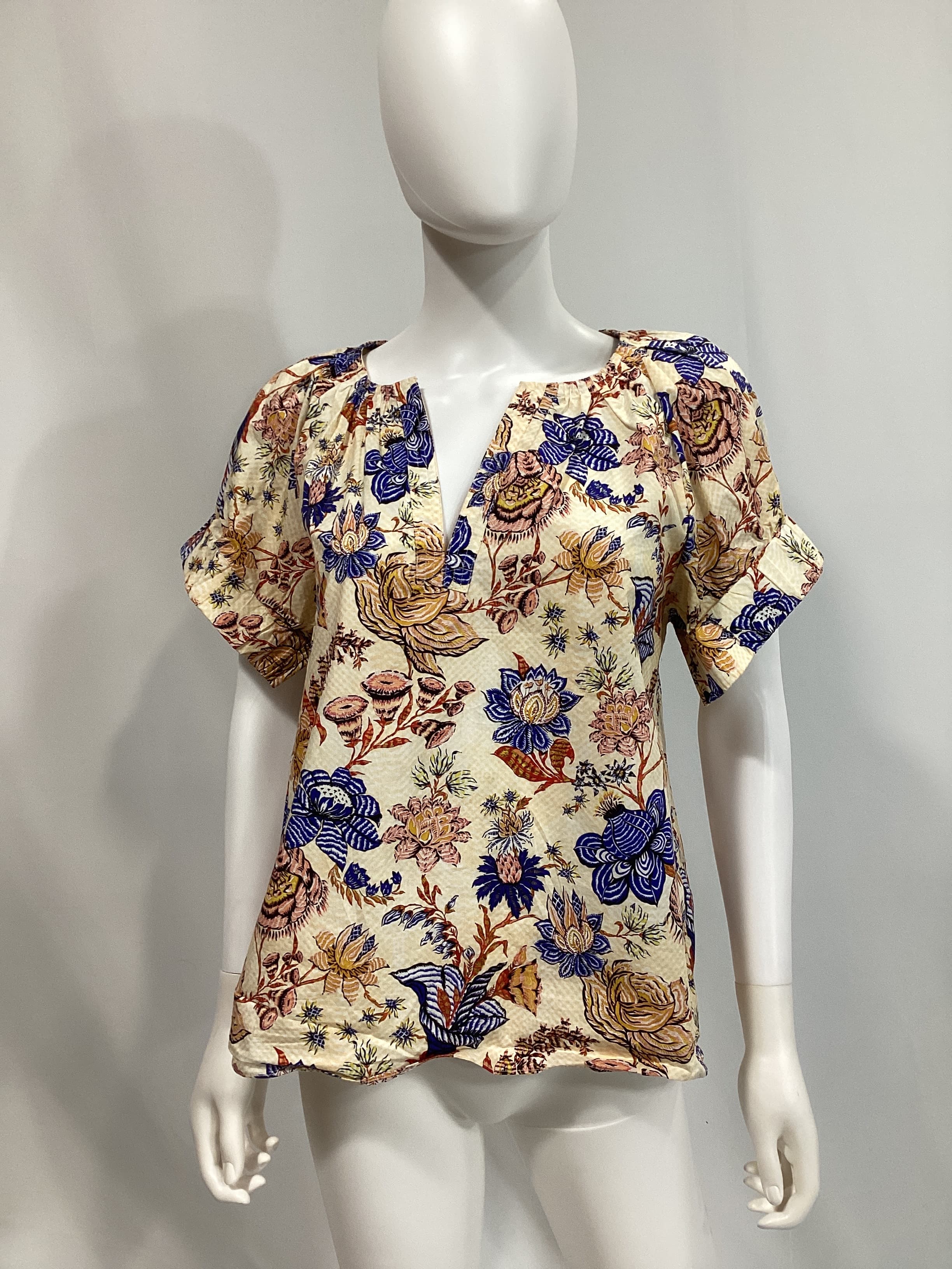 Naomi Top In Magnolia - Image 2