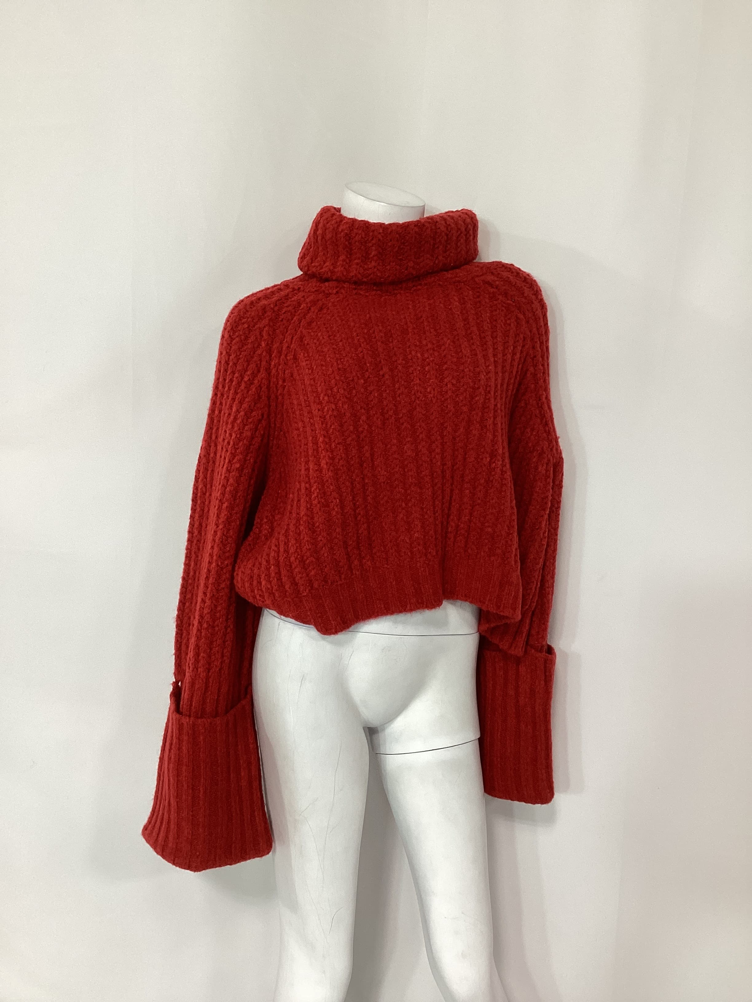 Idriya Sweater In Red - Image 3