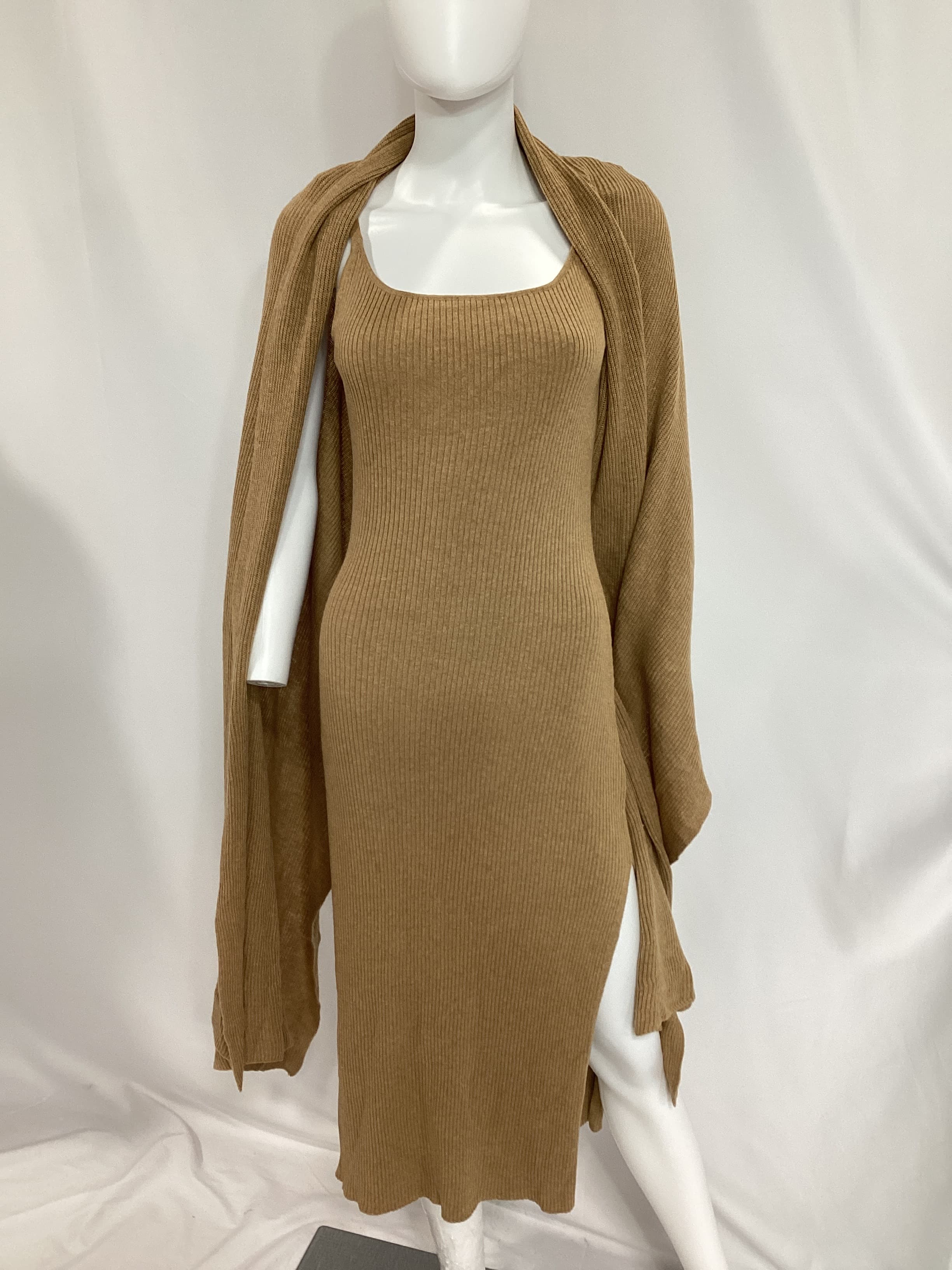 Salmah Dress With Detachable Shawl In Camel - Image 2