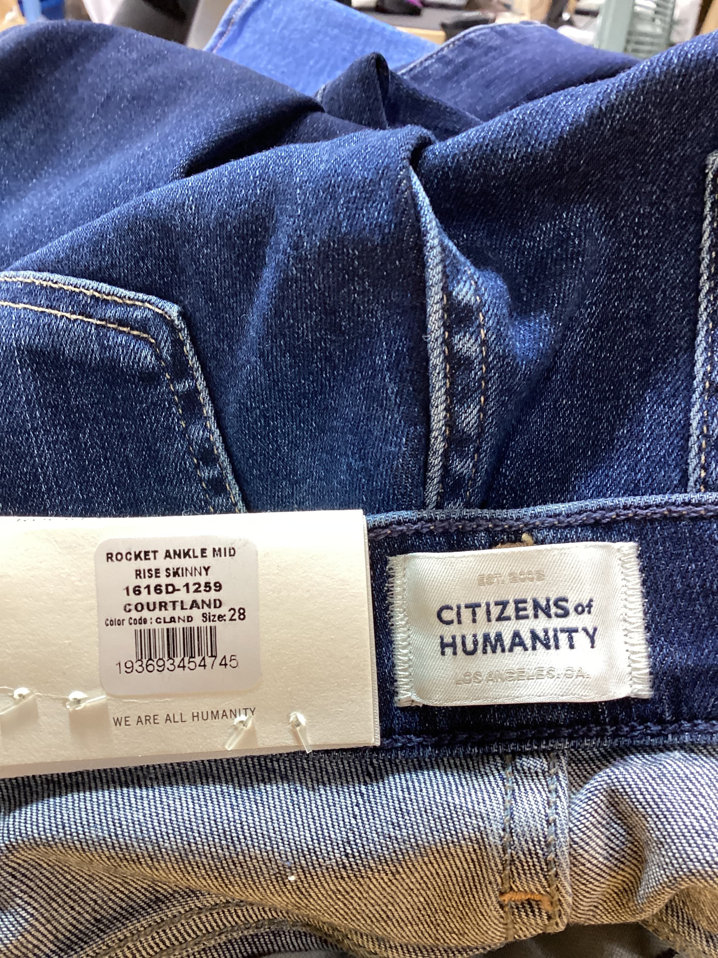 Rocket Ankle Mid Rise Skinny In Courtland - Image 3
