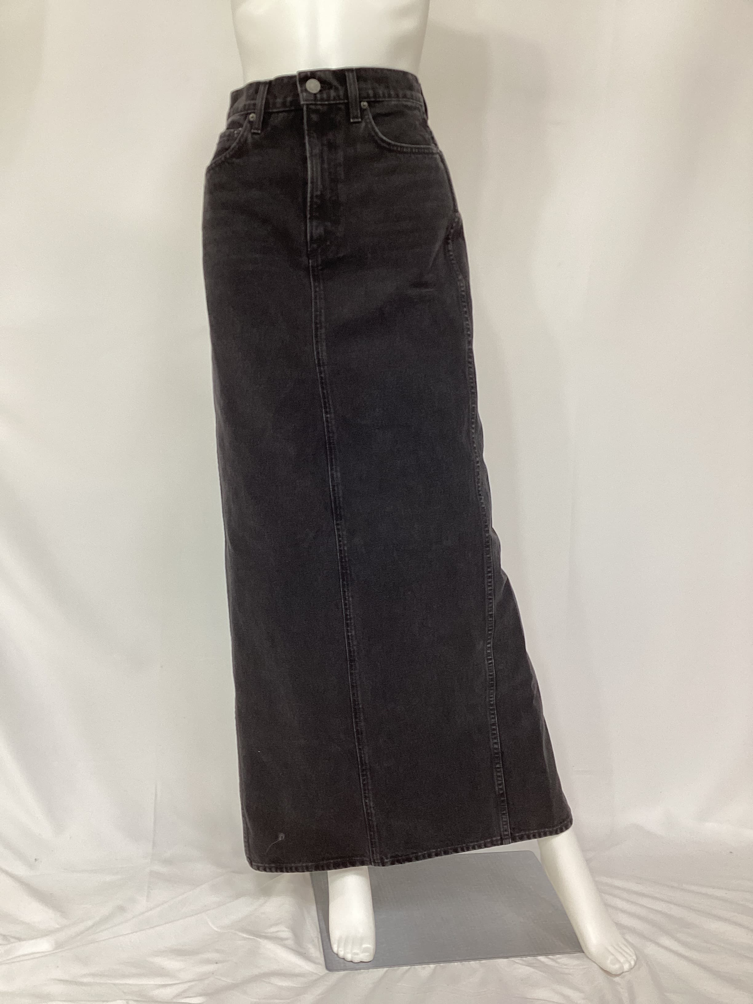 Amara Maxi Pencil Skirt With Back Slit In Loleta - Image 3