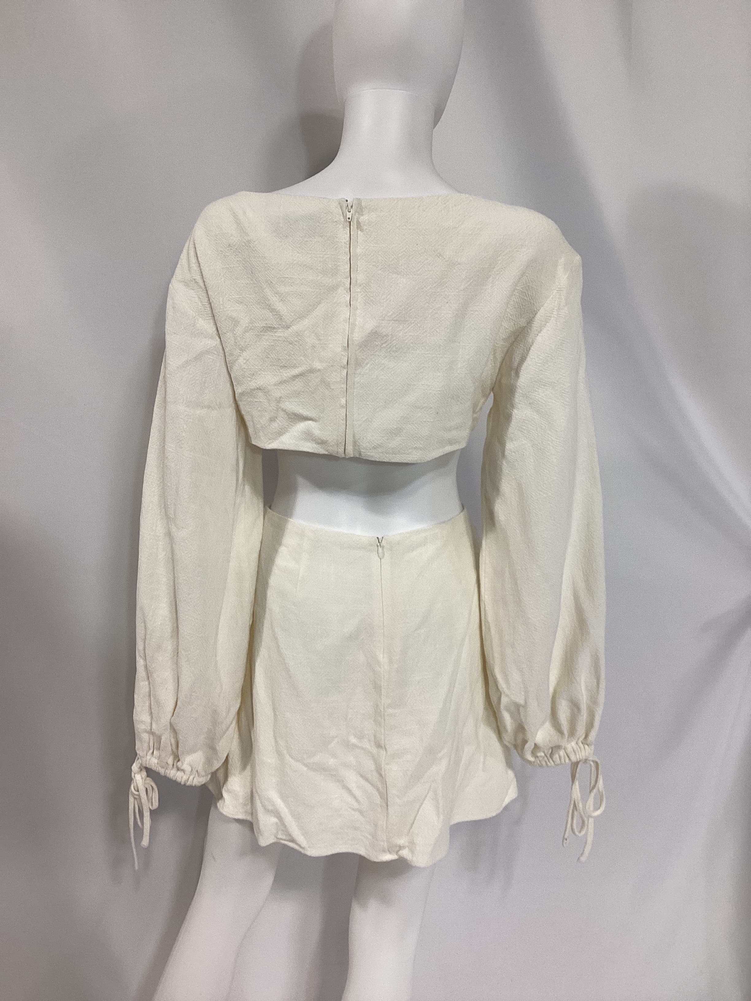 Alora Dress In Ivory - Image 2