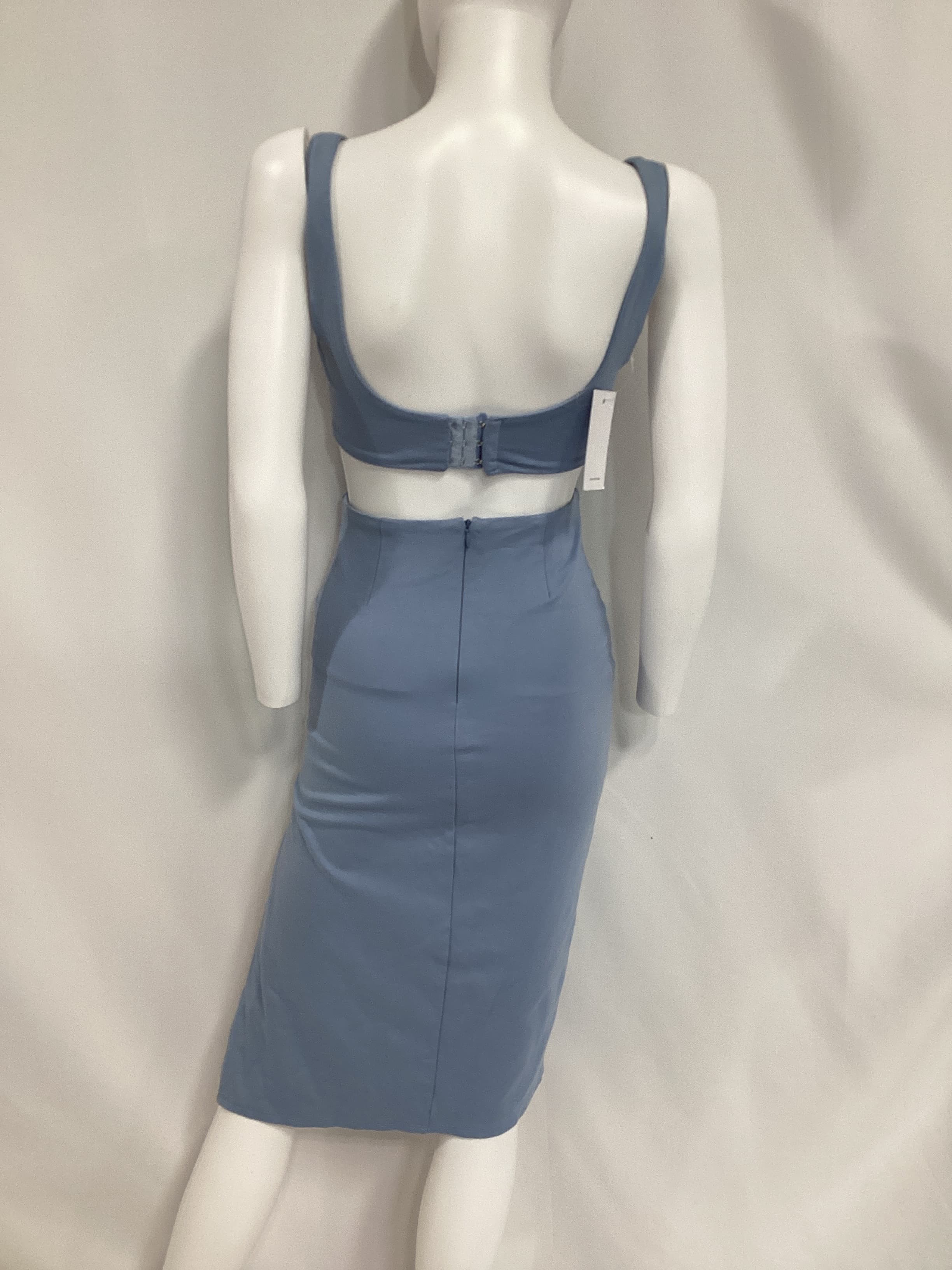 Titus Midi Dress In Baby Blue - Image 2