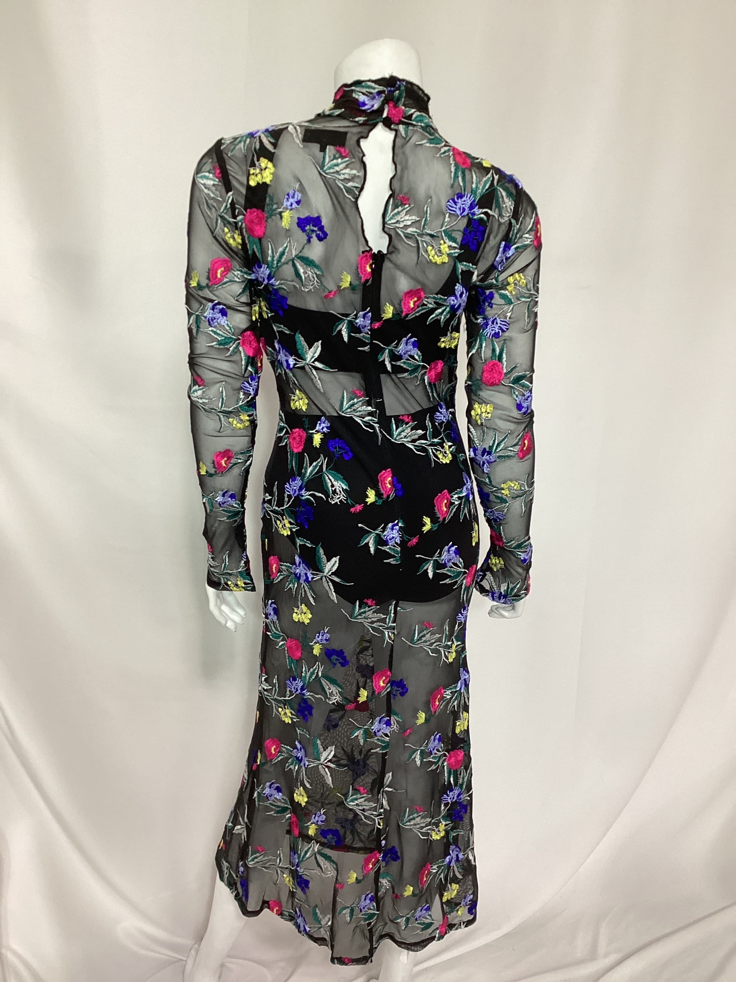 Alanna Midi Dress In Midnight Multi - Image 2