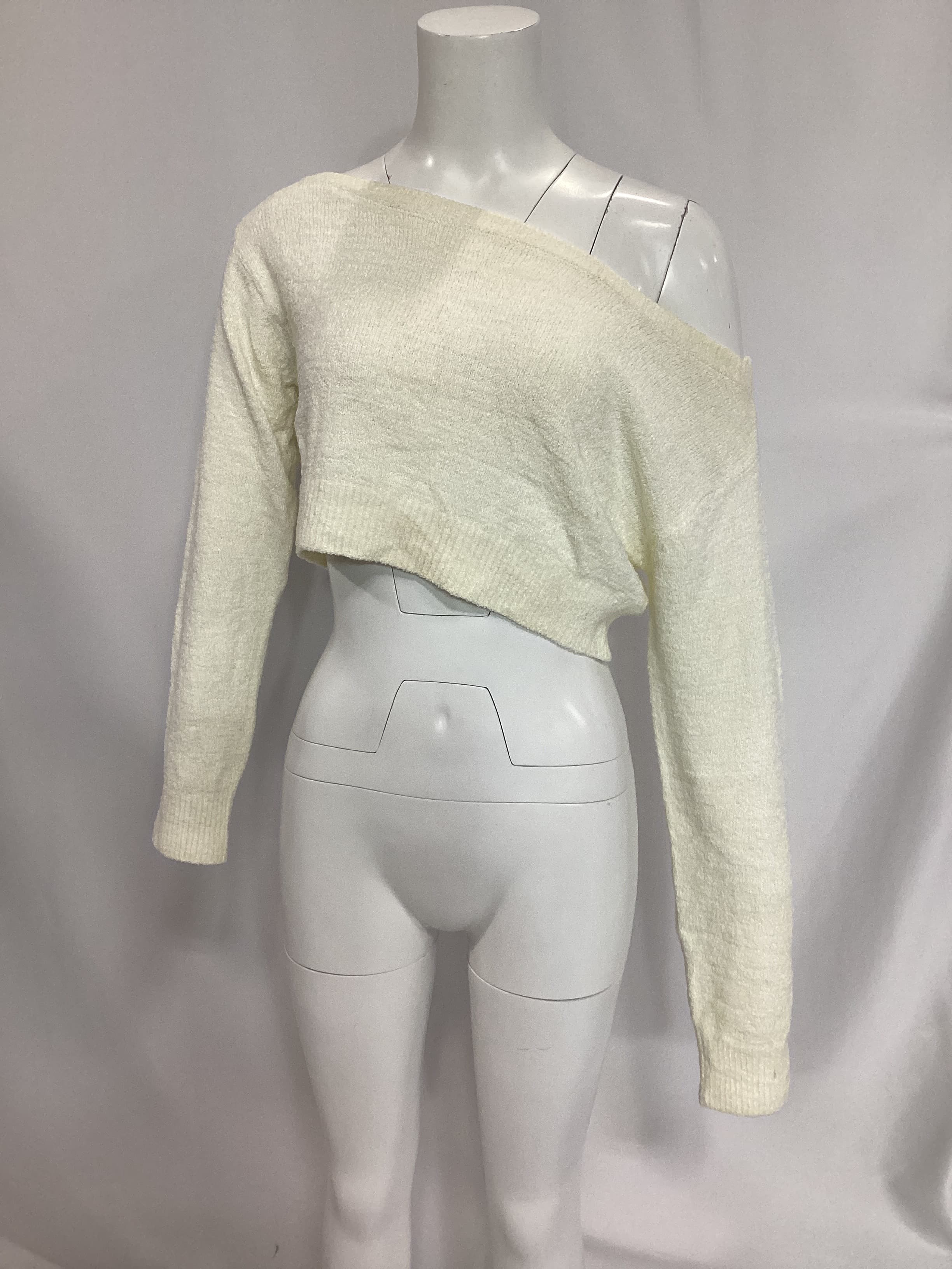 Milena Off Shoulder Sweater In White - Image 4