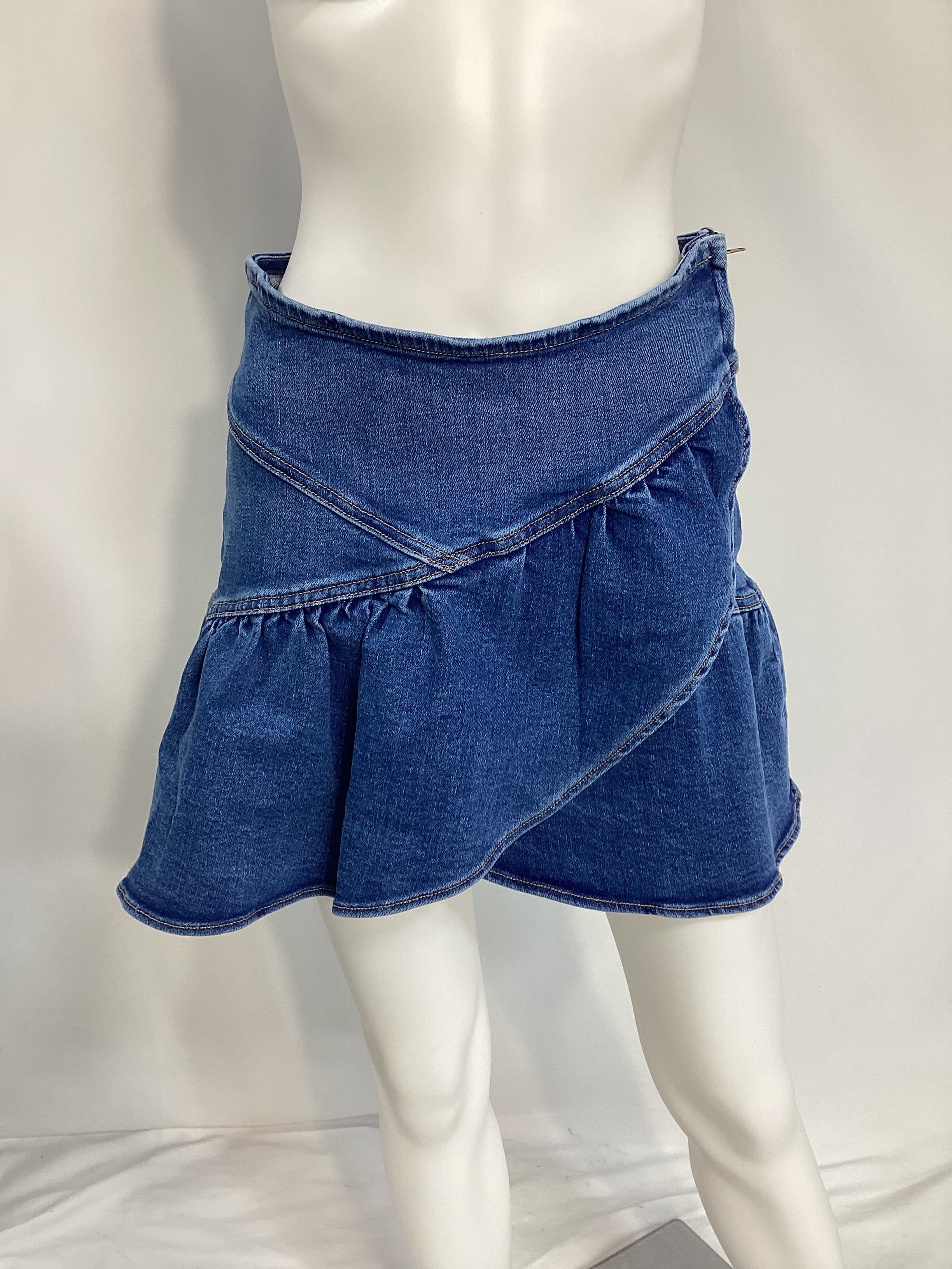 The Minx Mini Skirt In Layover - Image 3