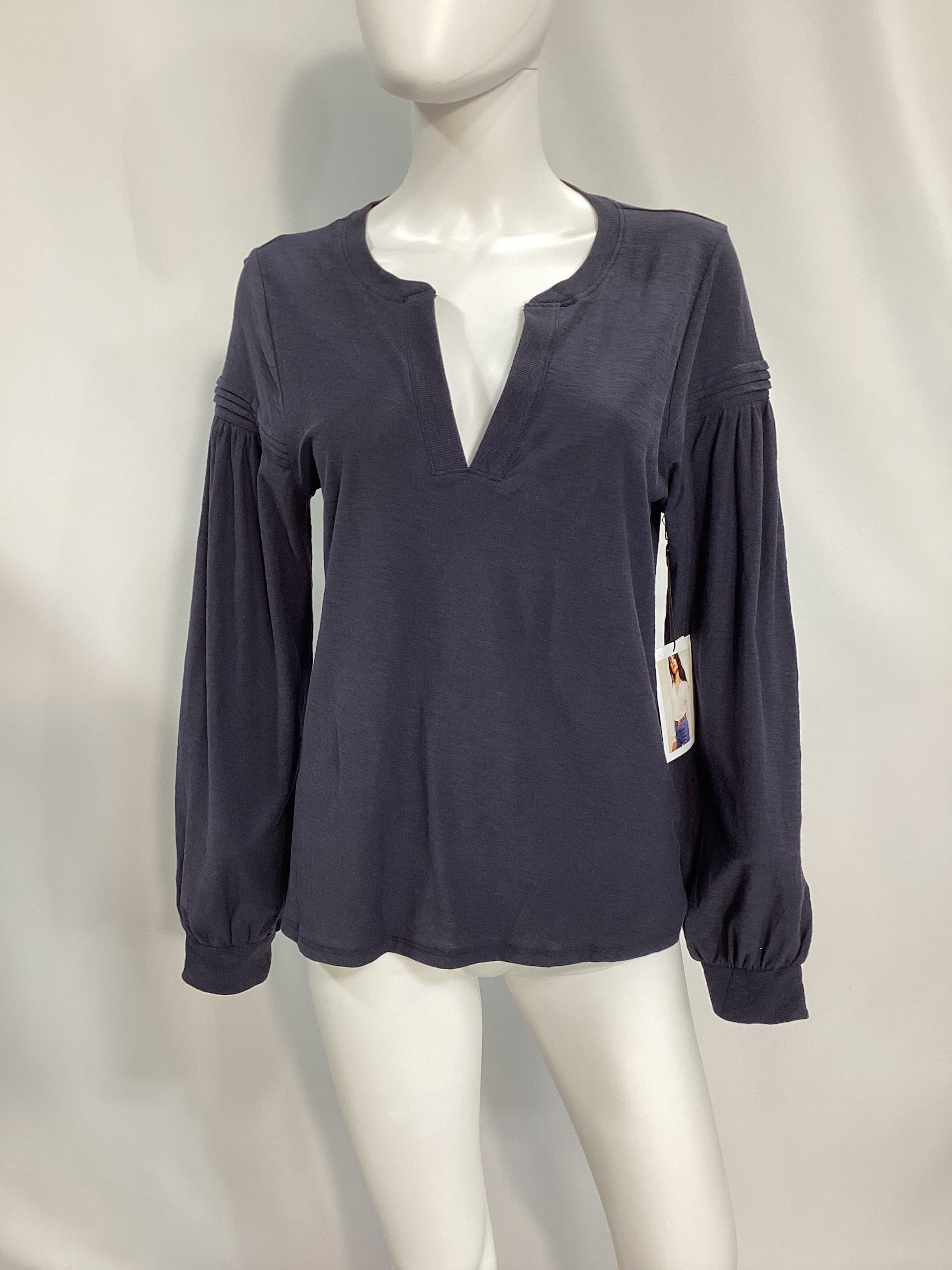 Rooney Pintucked Yoke Tee In It's Navy - Image 2