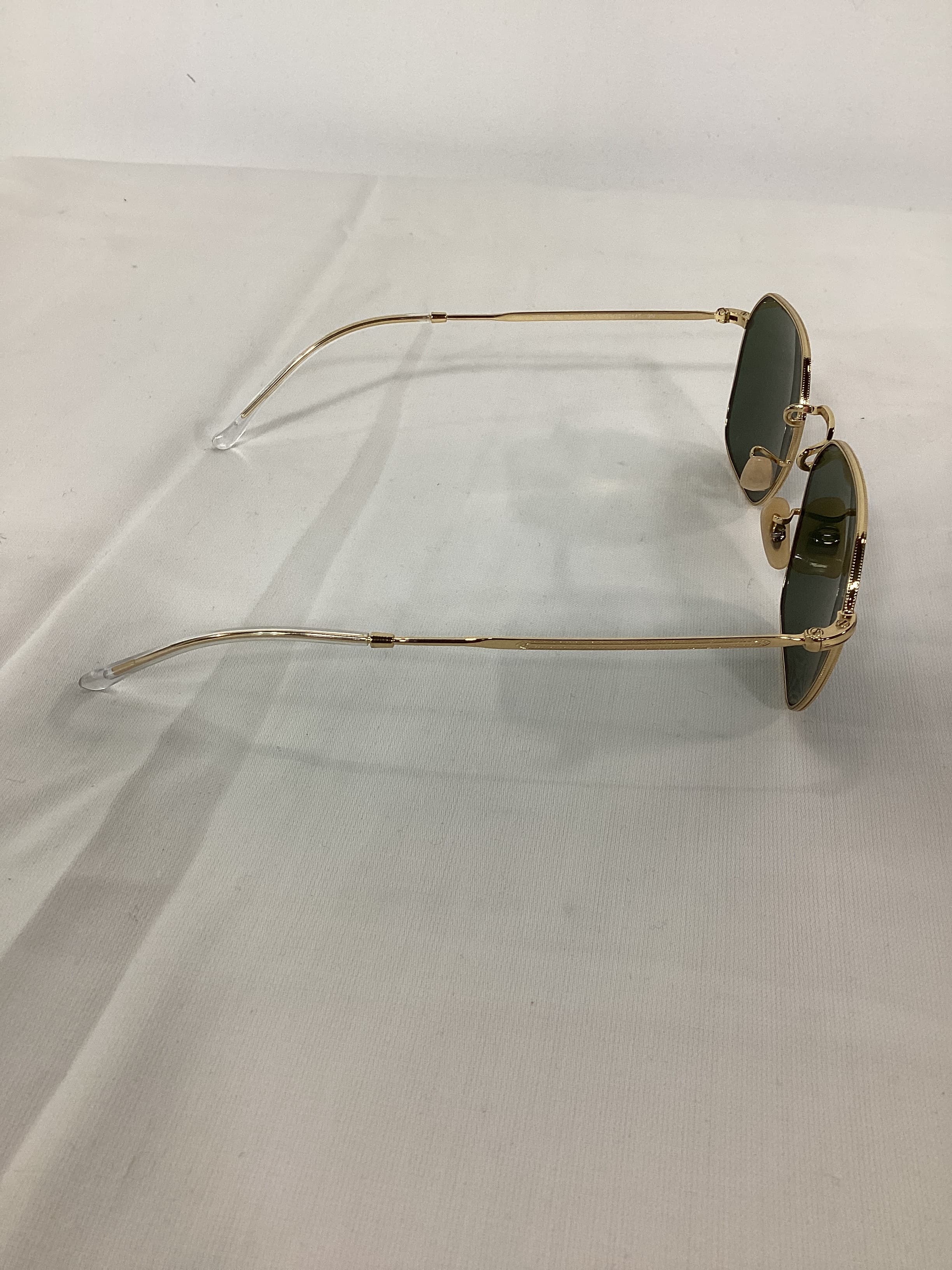 Jim In Gold - Image 4