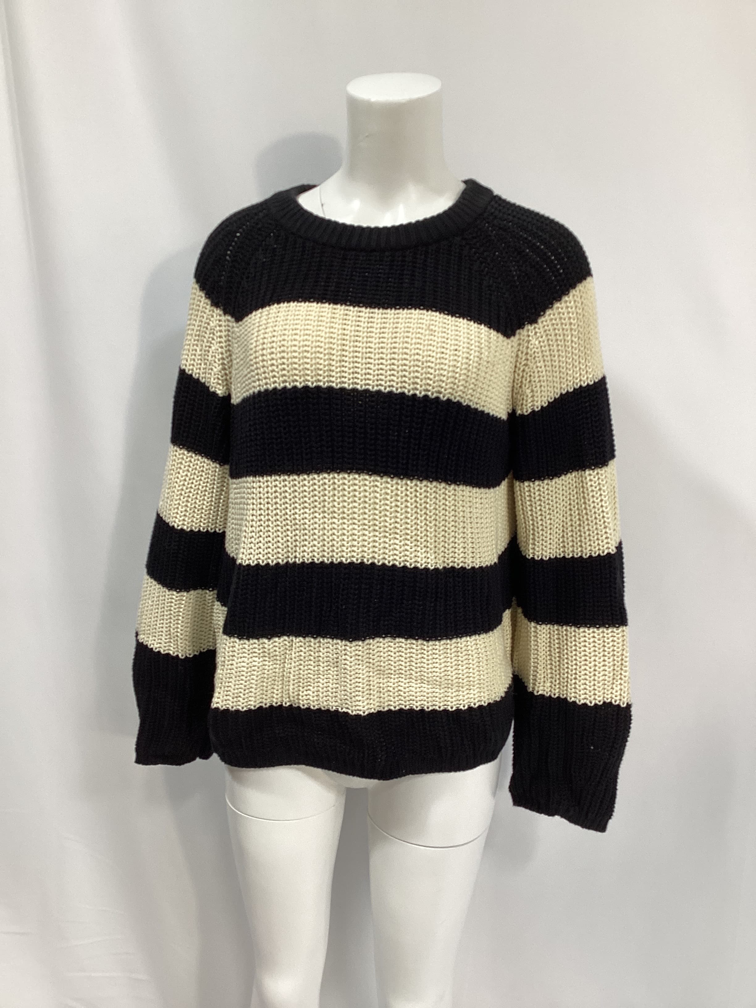 Ciara Sweater - Image 2