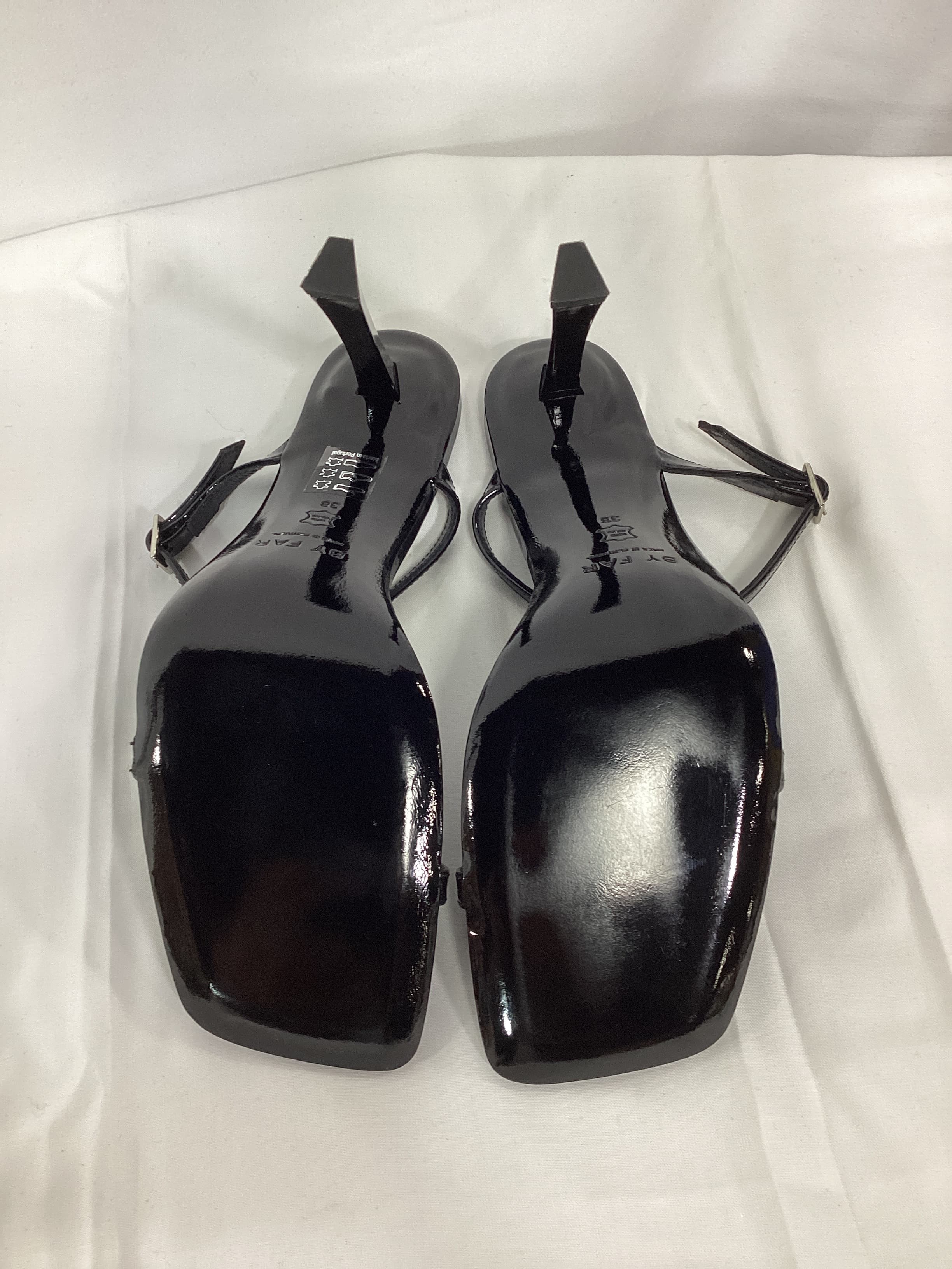 Flick Heel In Black - Image 3