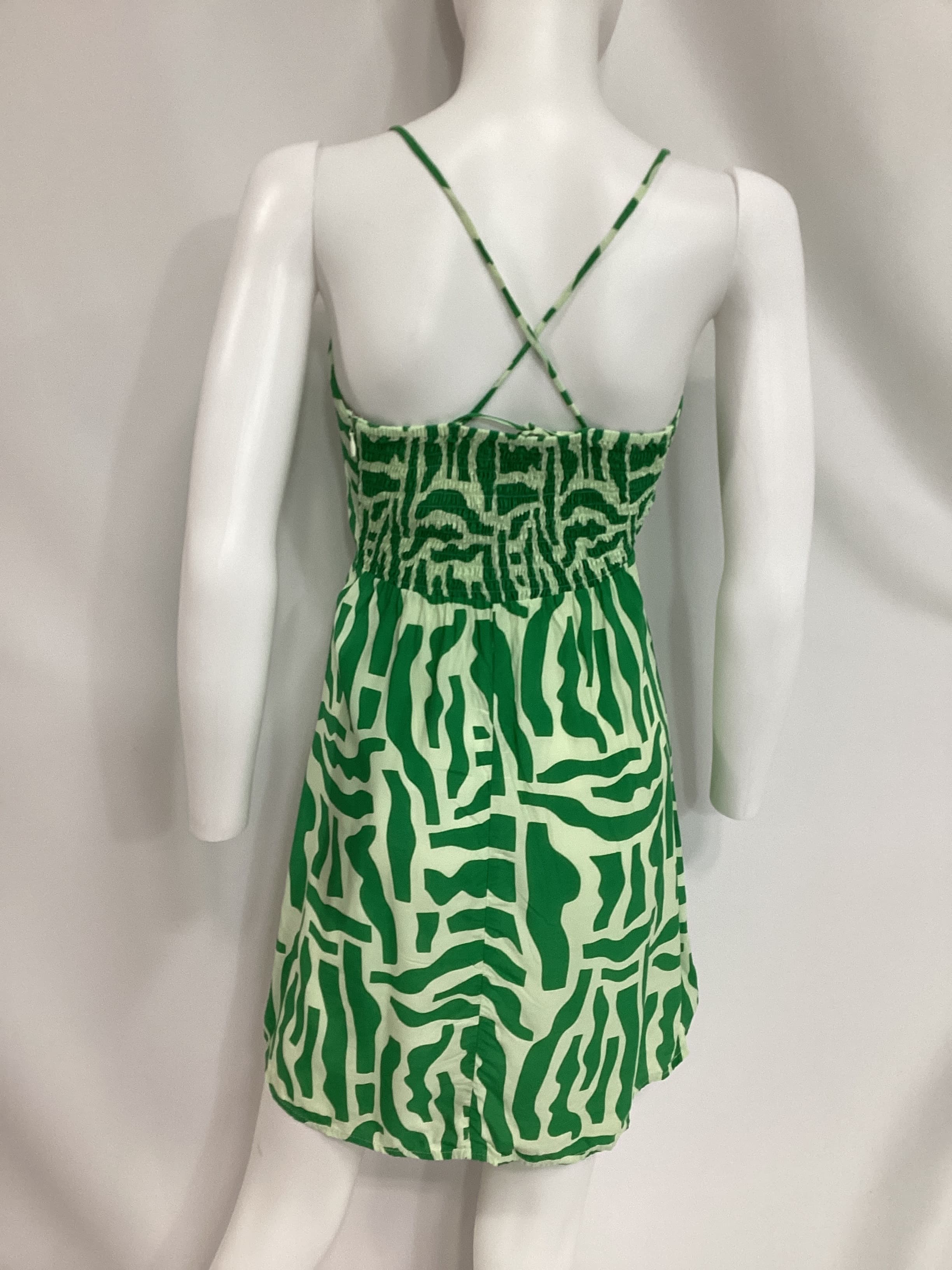 Surrau Mini Dress In Tulli Print Green - Image 3