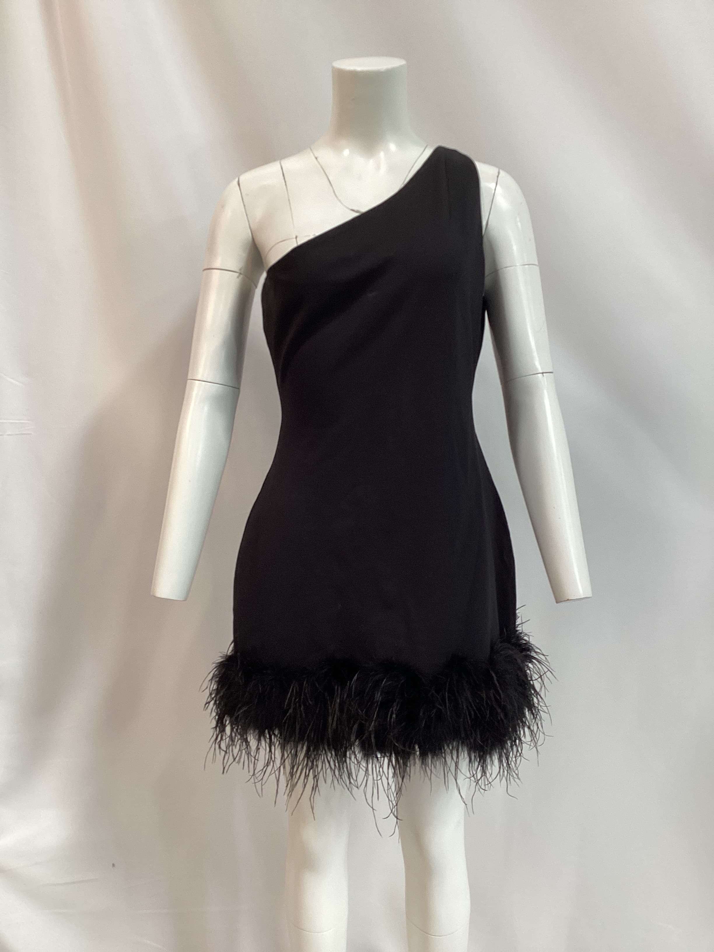 Tafia One Shoulder Mini Dress In Black - Image 3