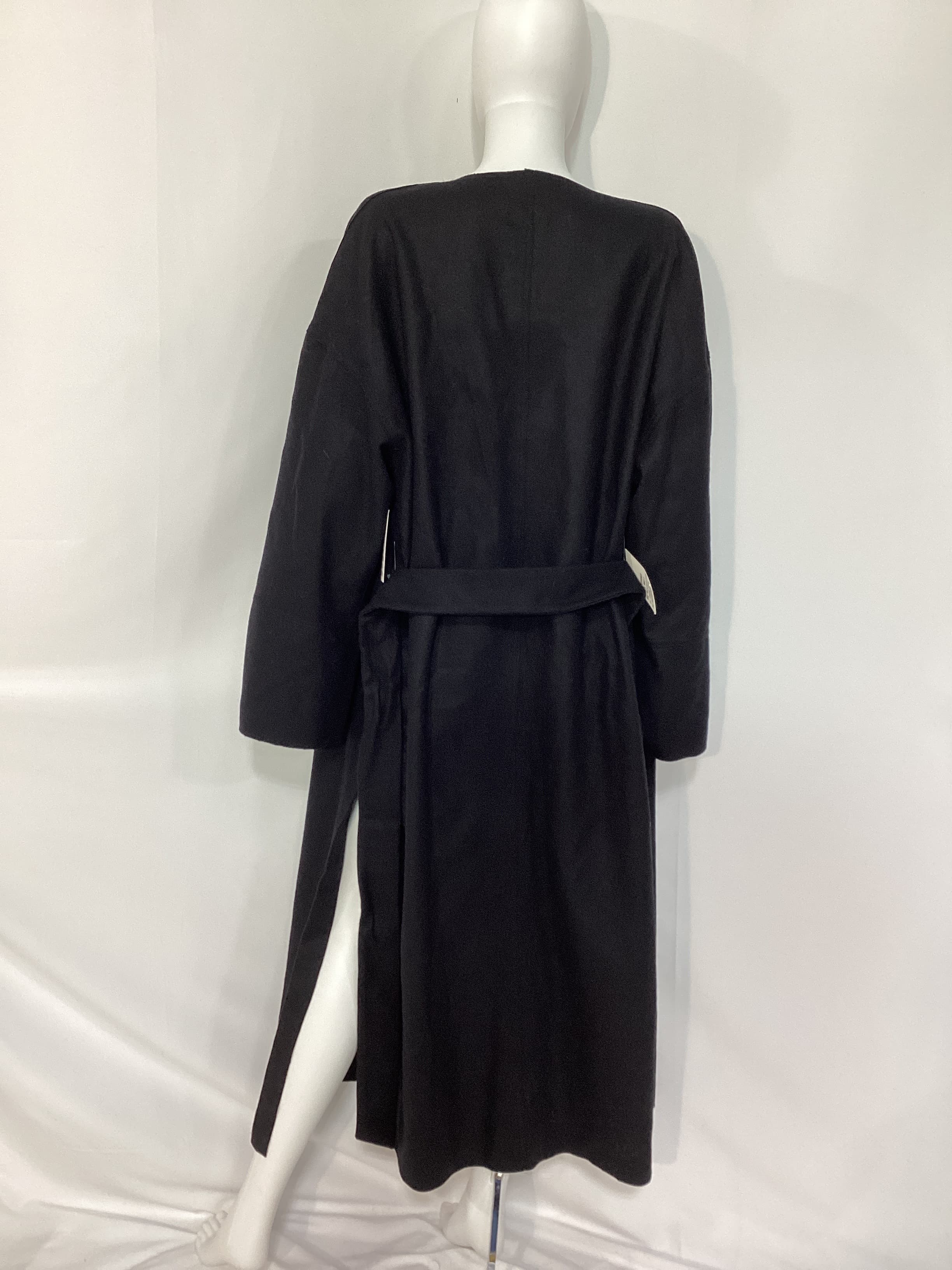 The Grace Wool Coat - Image 3