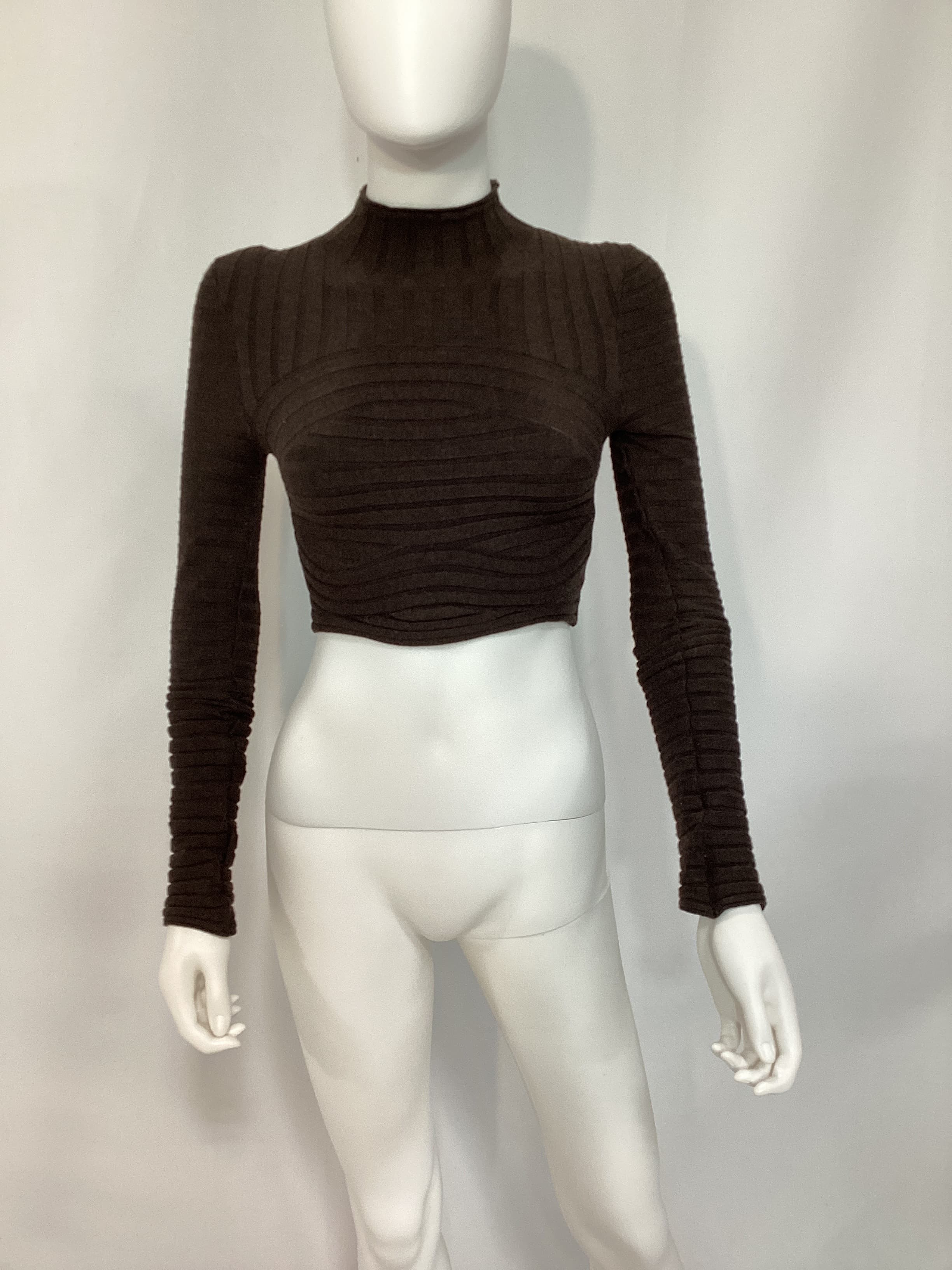Dylan Wide Rib Cropped Sweater In Dark Brown - Image 2