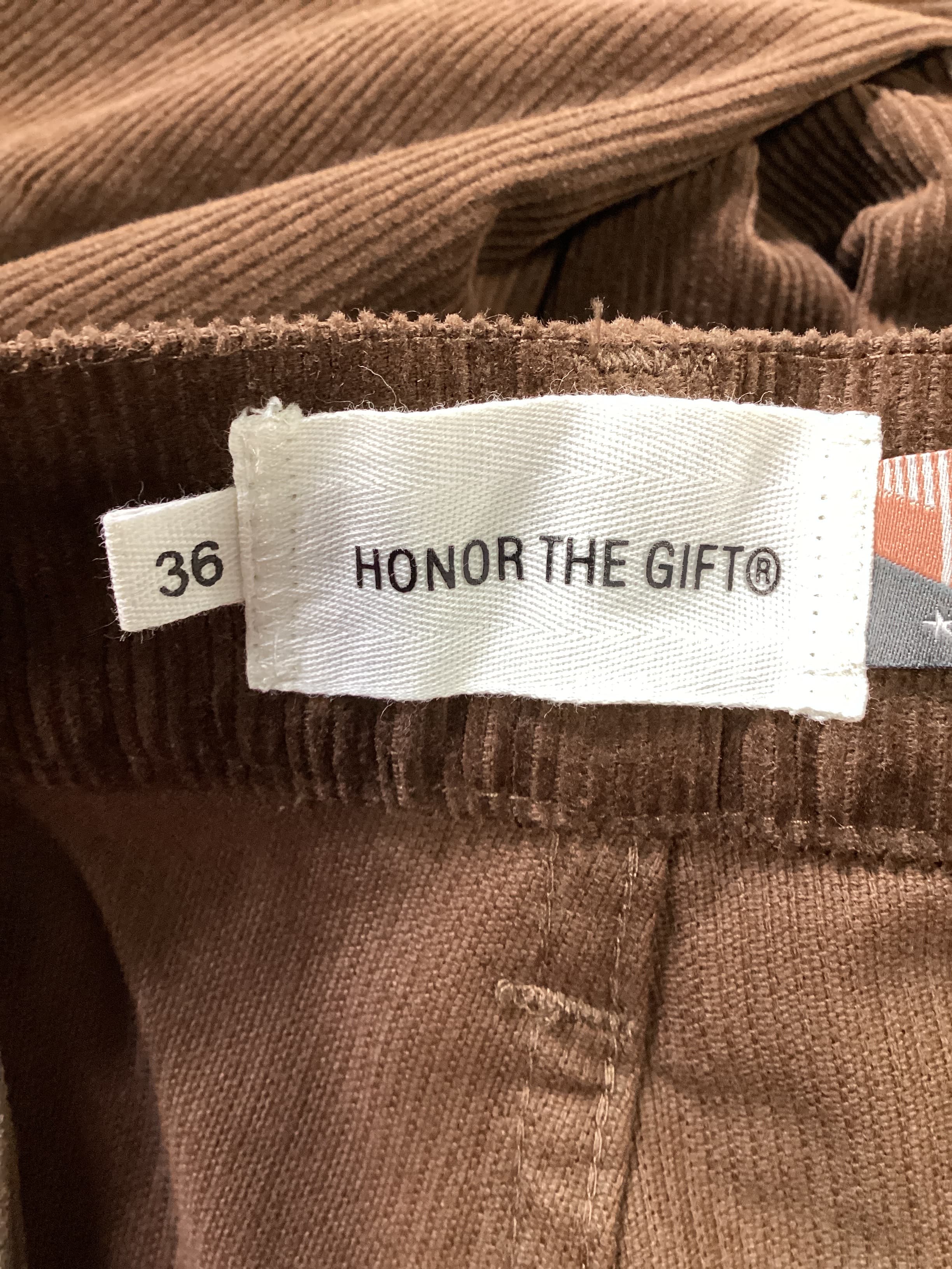 Crease Pant In Brown - Image 3
