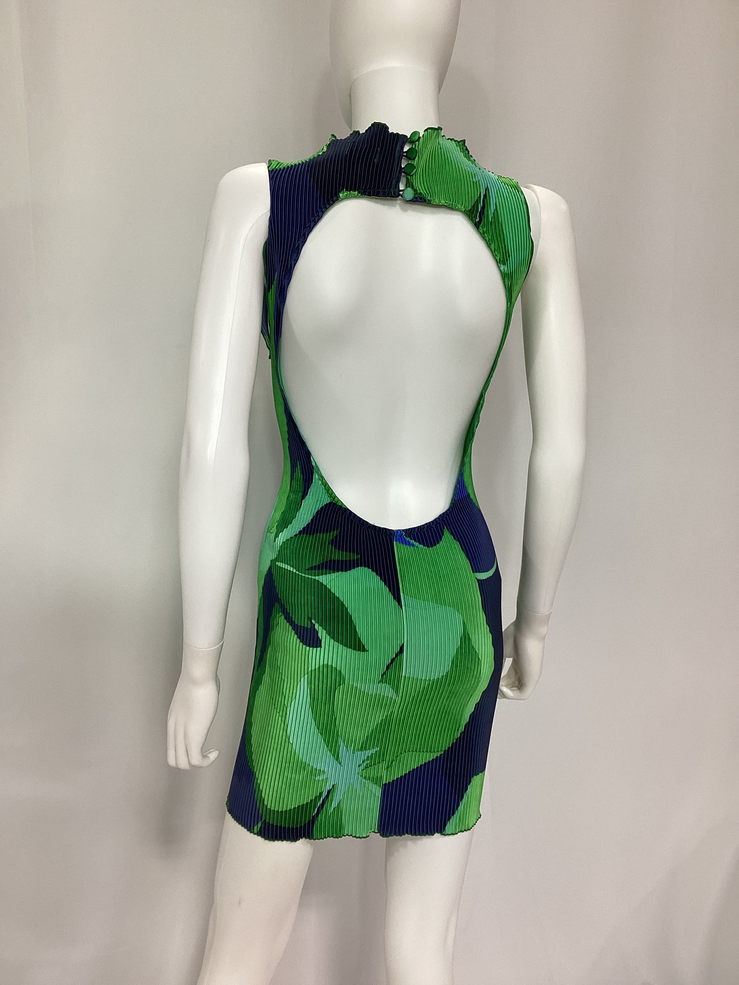 Gisele Mini Dress In Capri Print Green - Image 2