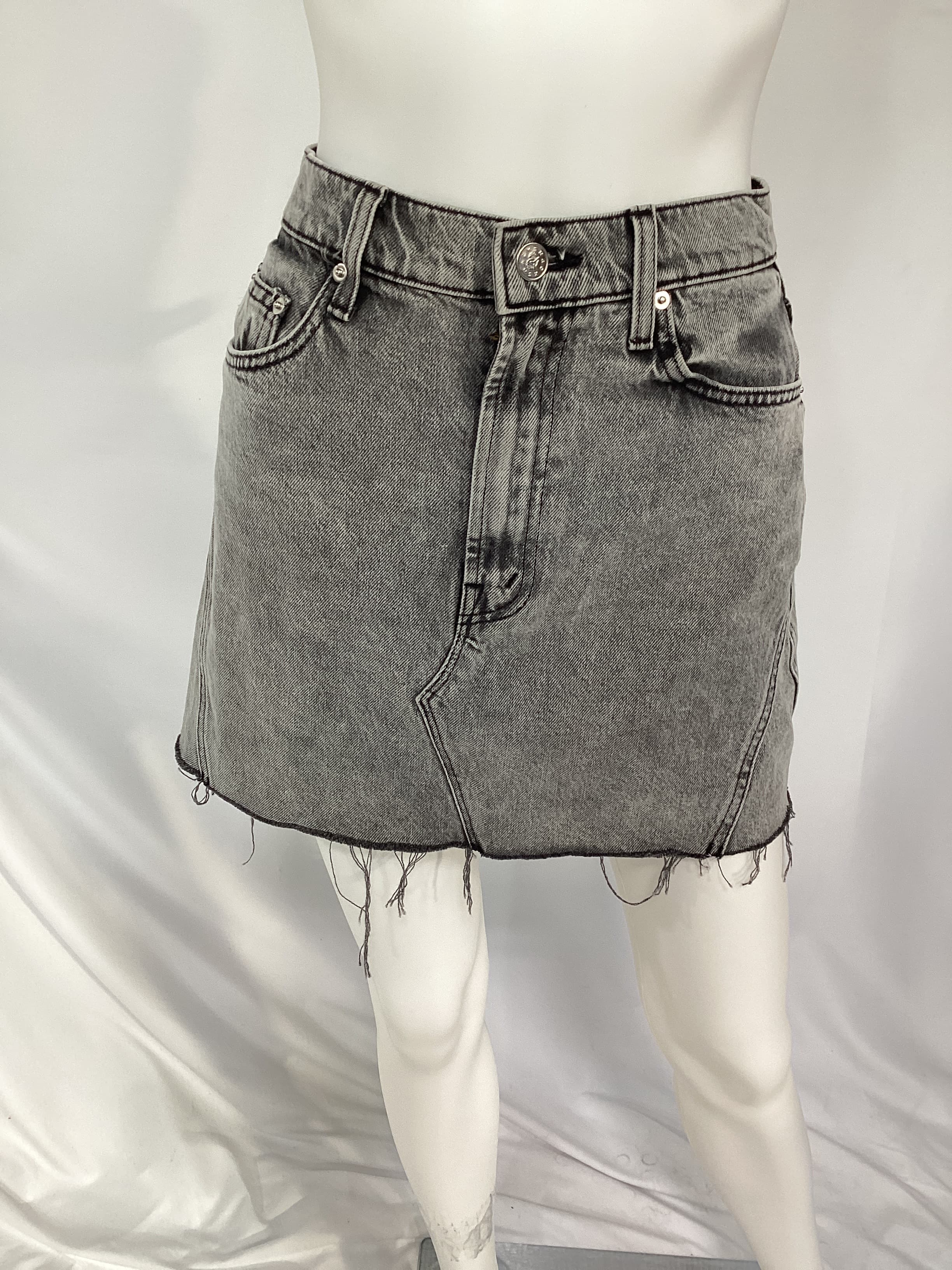 High Waisted Wedge Micro Skirt - Image 3