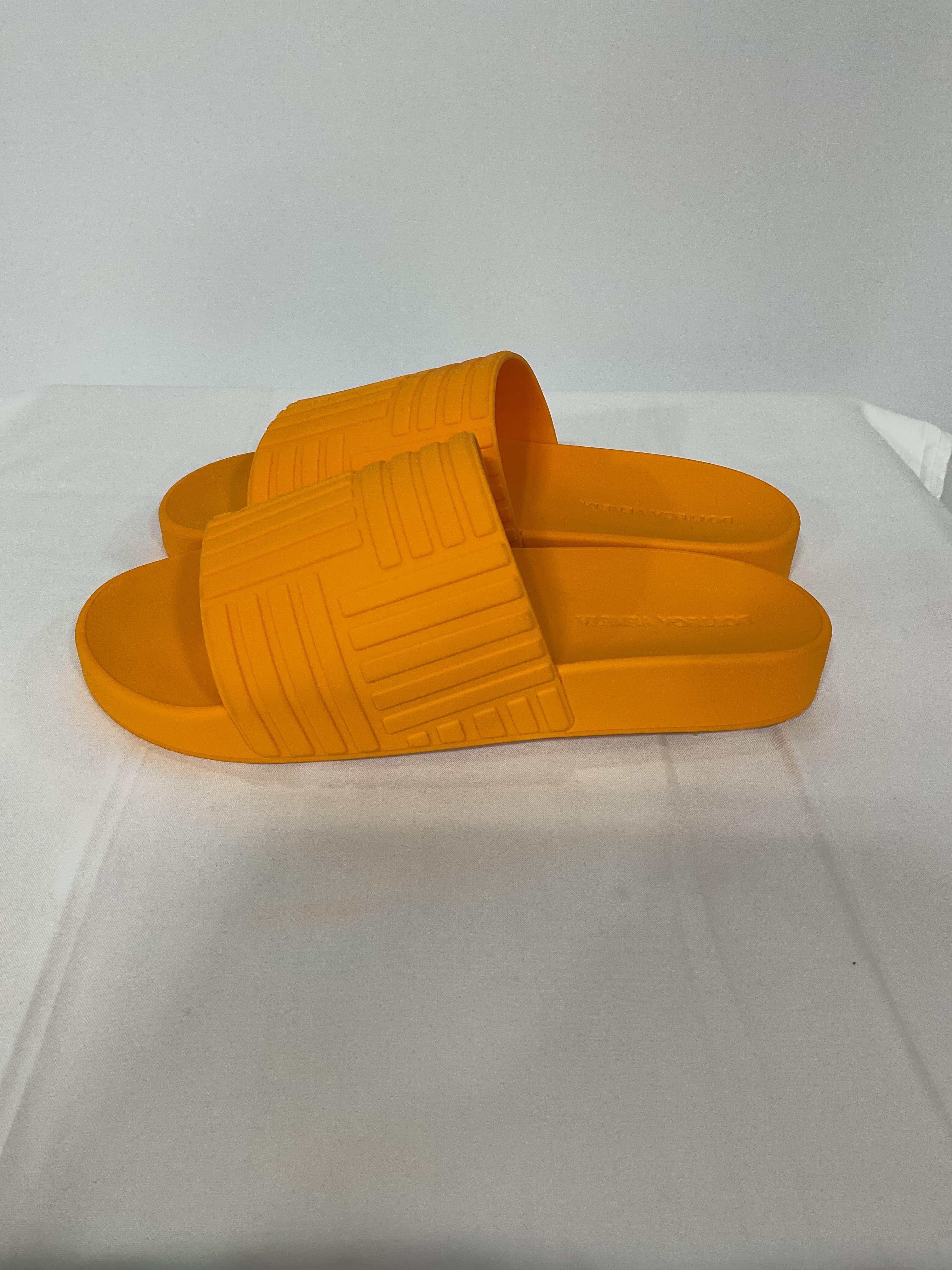 Carpet Rubber Slide Sandals - Image 3