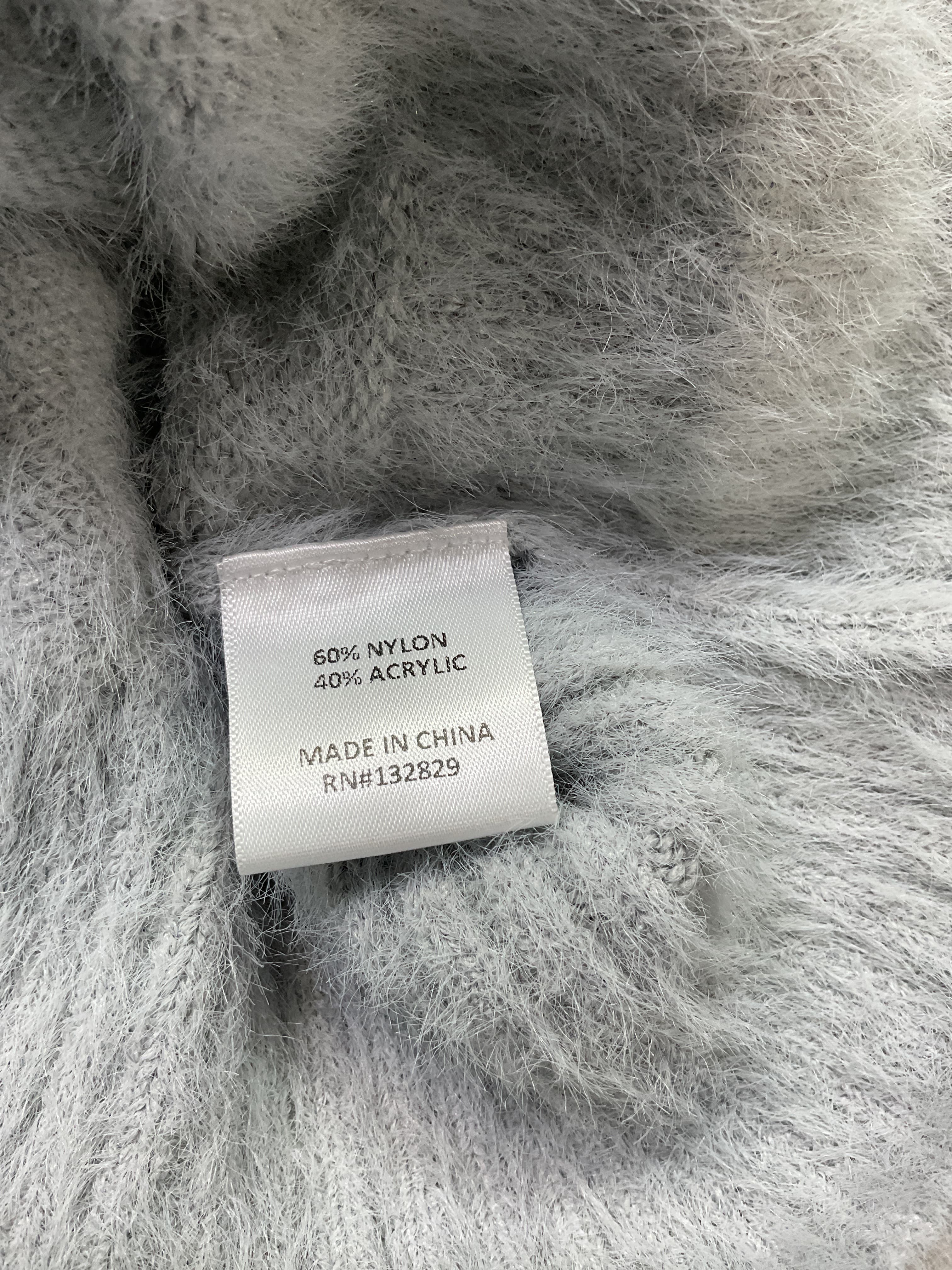 Jaelyn Pullover In Grey - Image 3