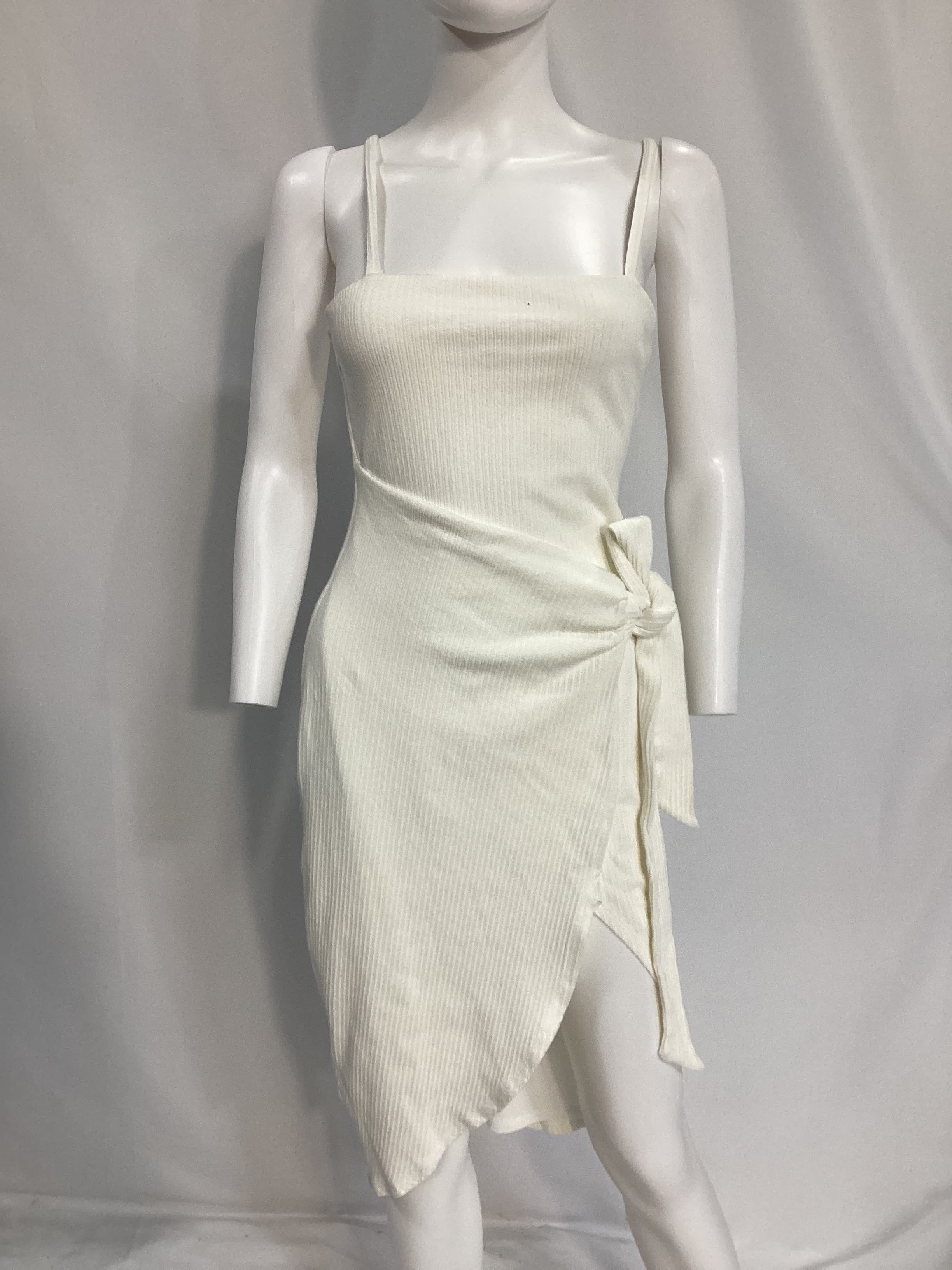 Arlo Midi Dress In White - Image 3