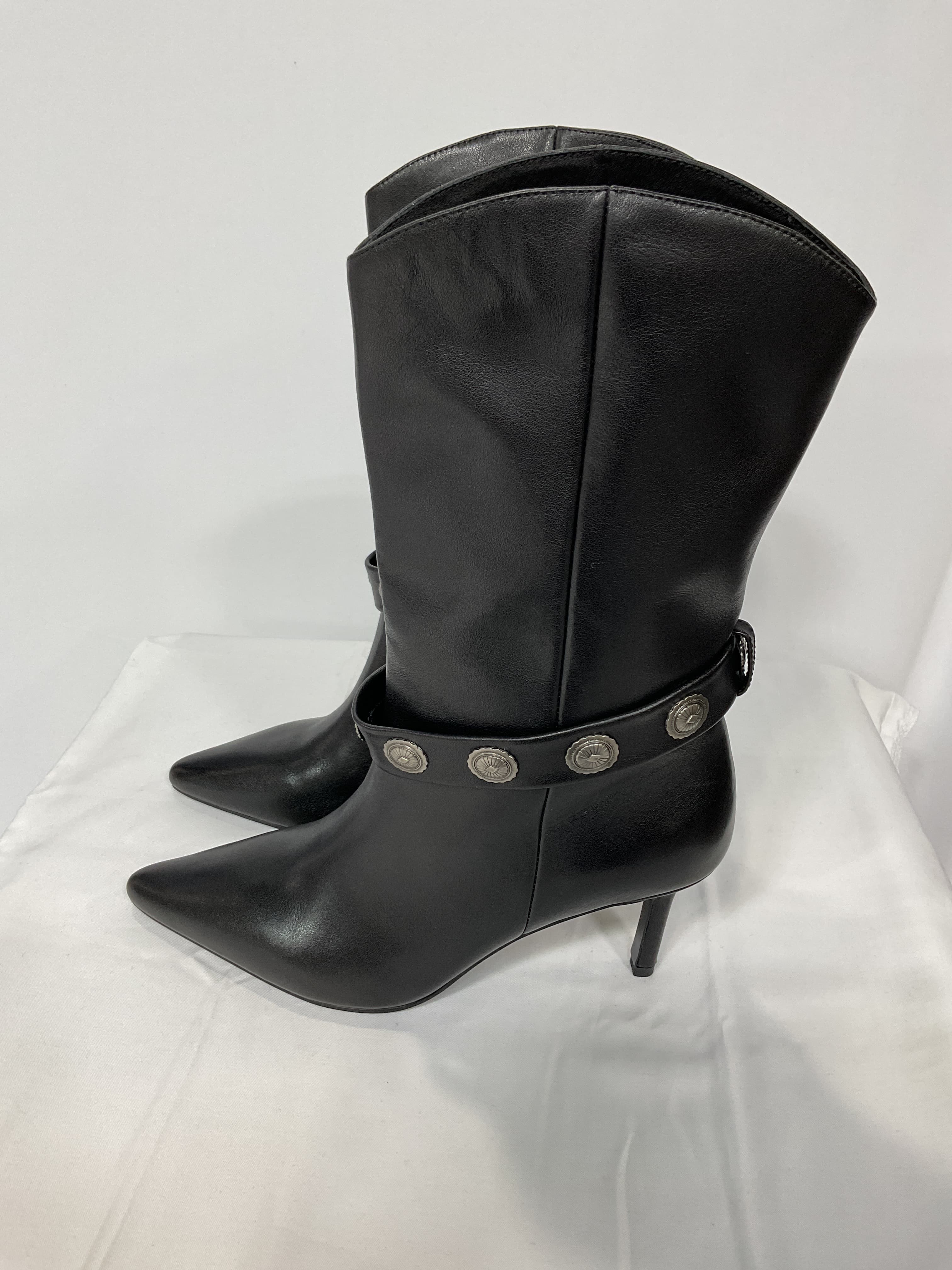 Alohi Boot In Black - Image 3