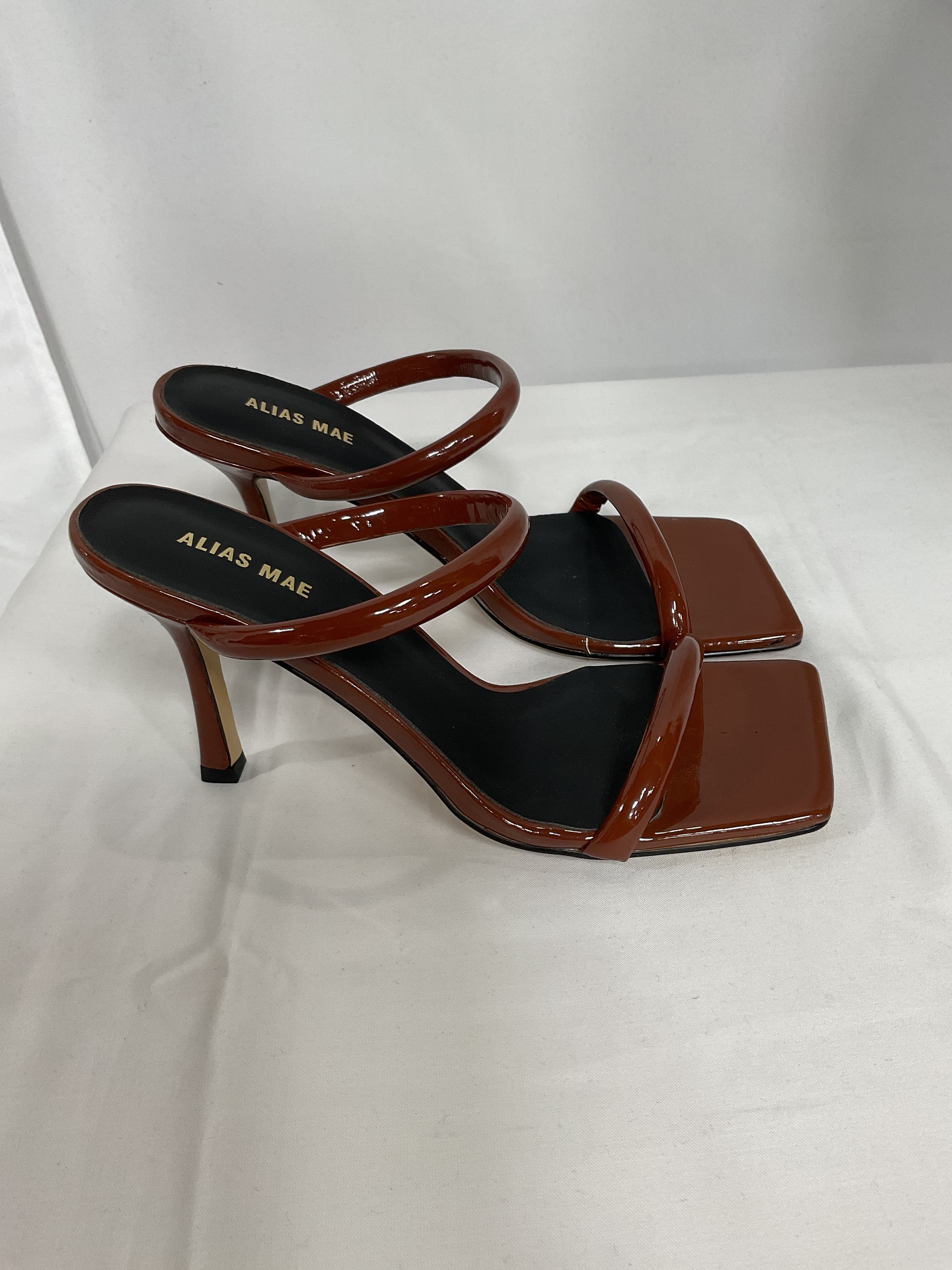 Lee Stiletto - Image 4